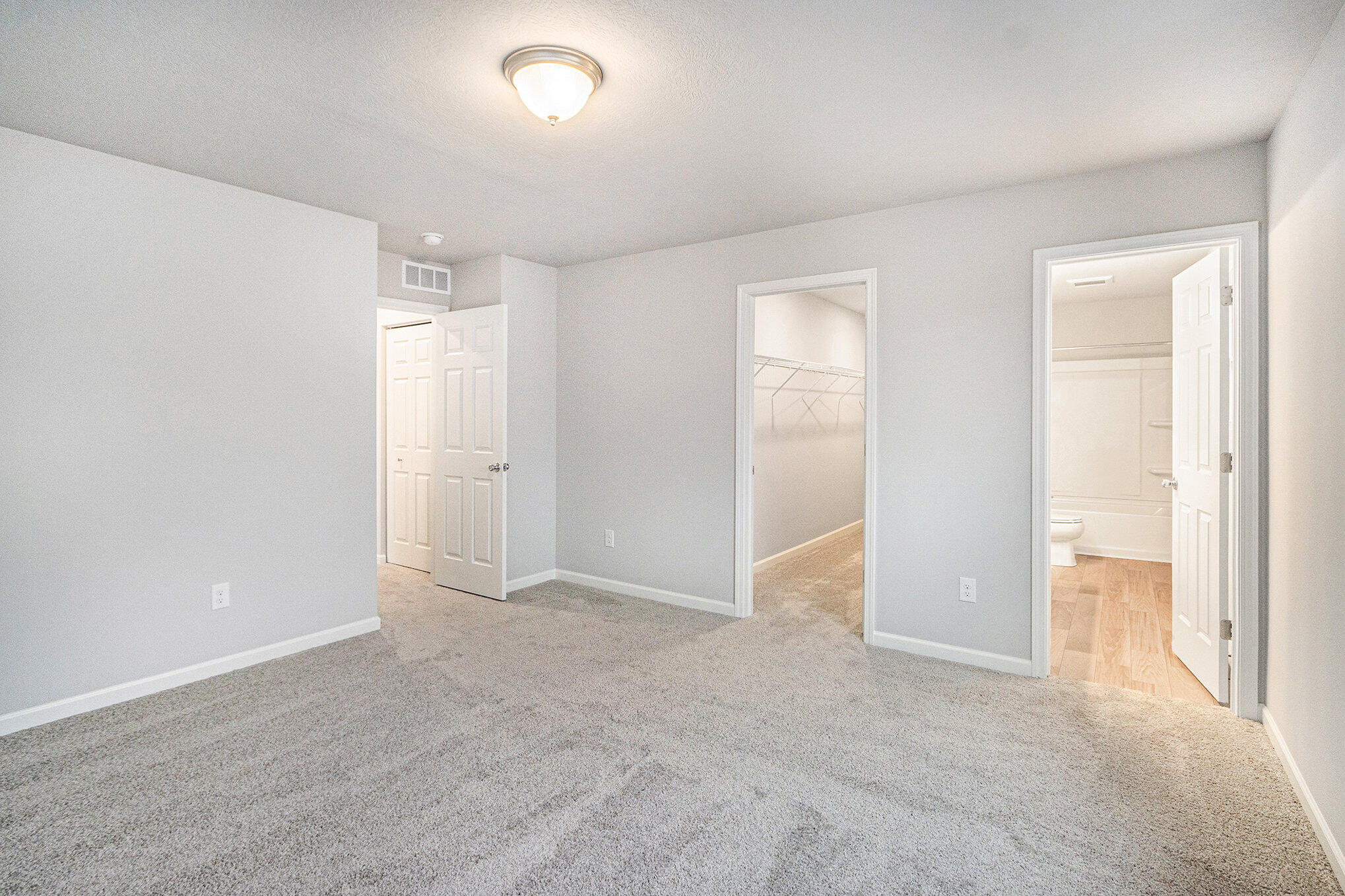 10067 Kearns Court Property Photo 12