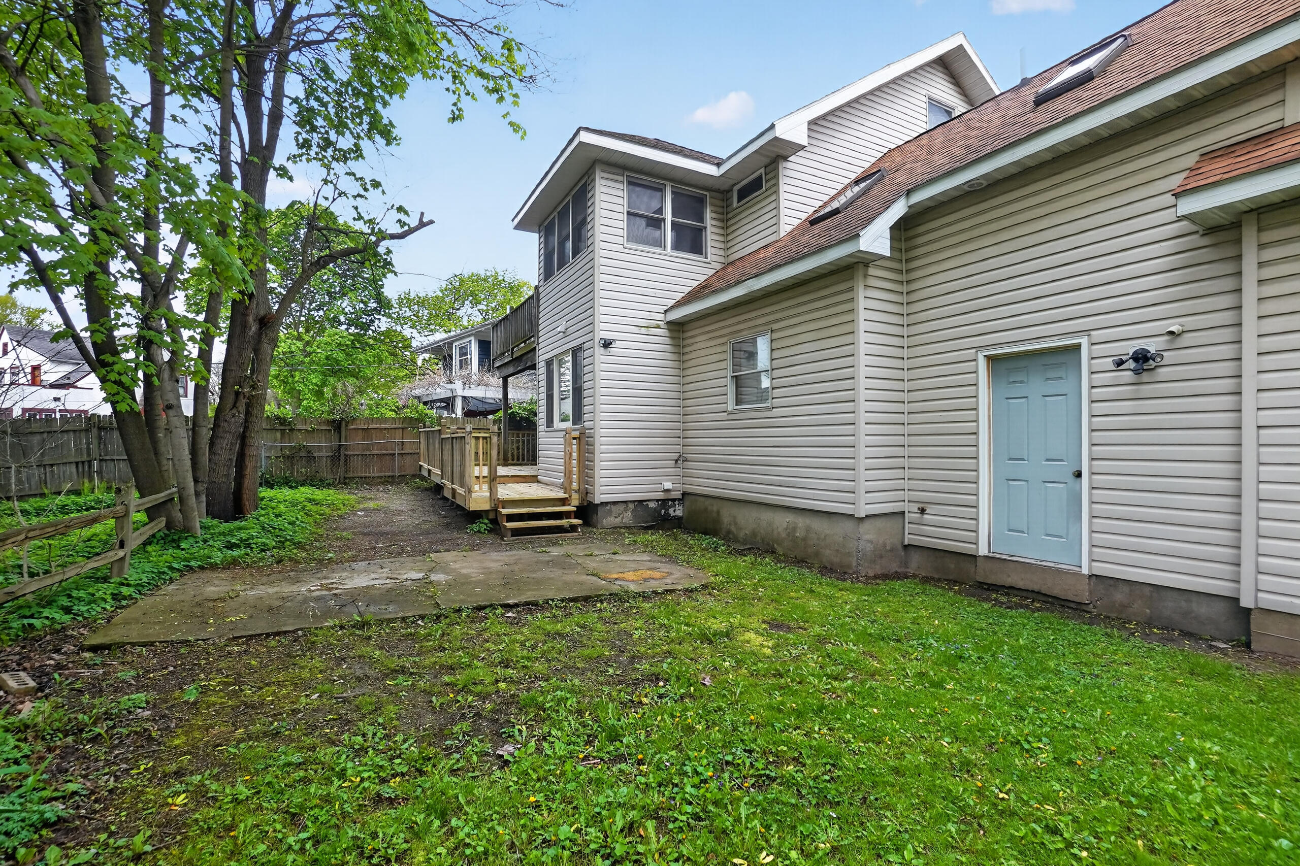 1109 S Genesee Drive Property Photo 39