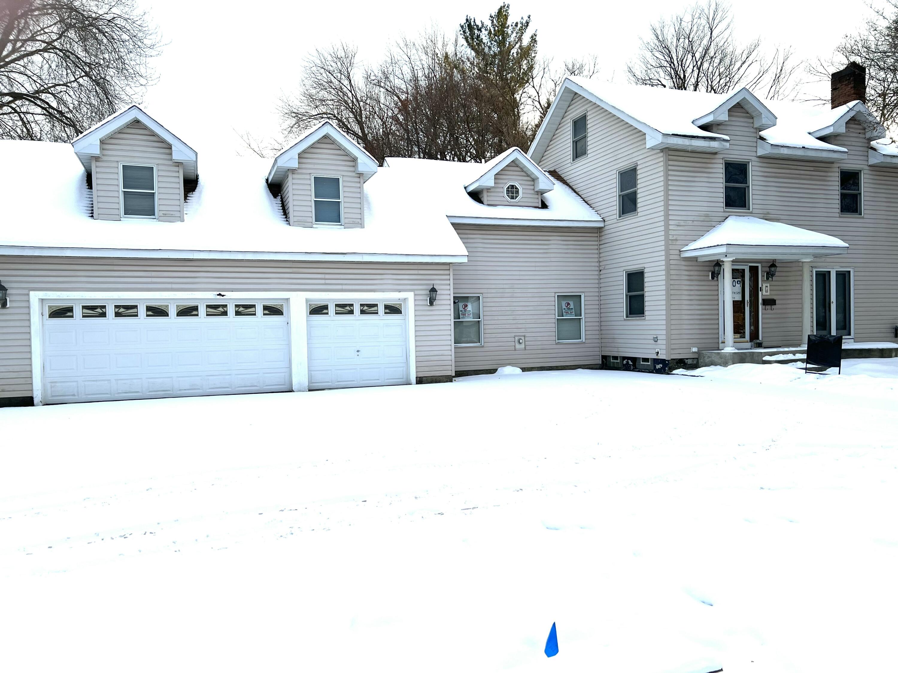 1109 S Genesee Drive Property Photo 40