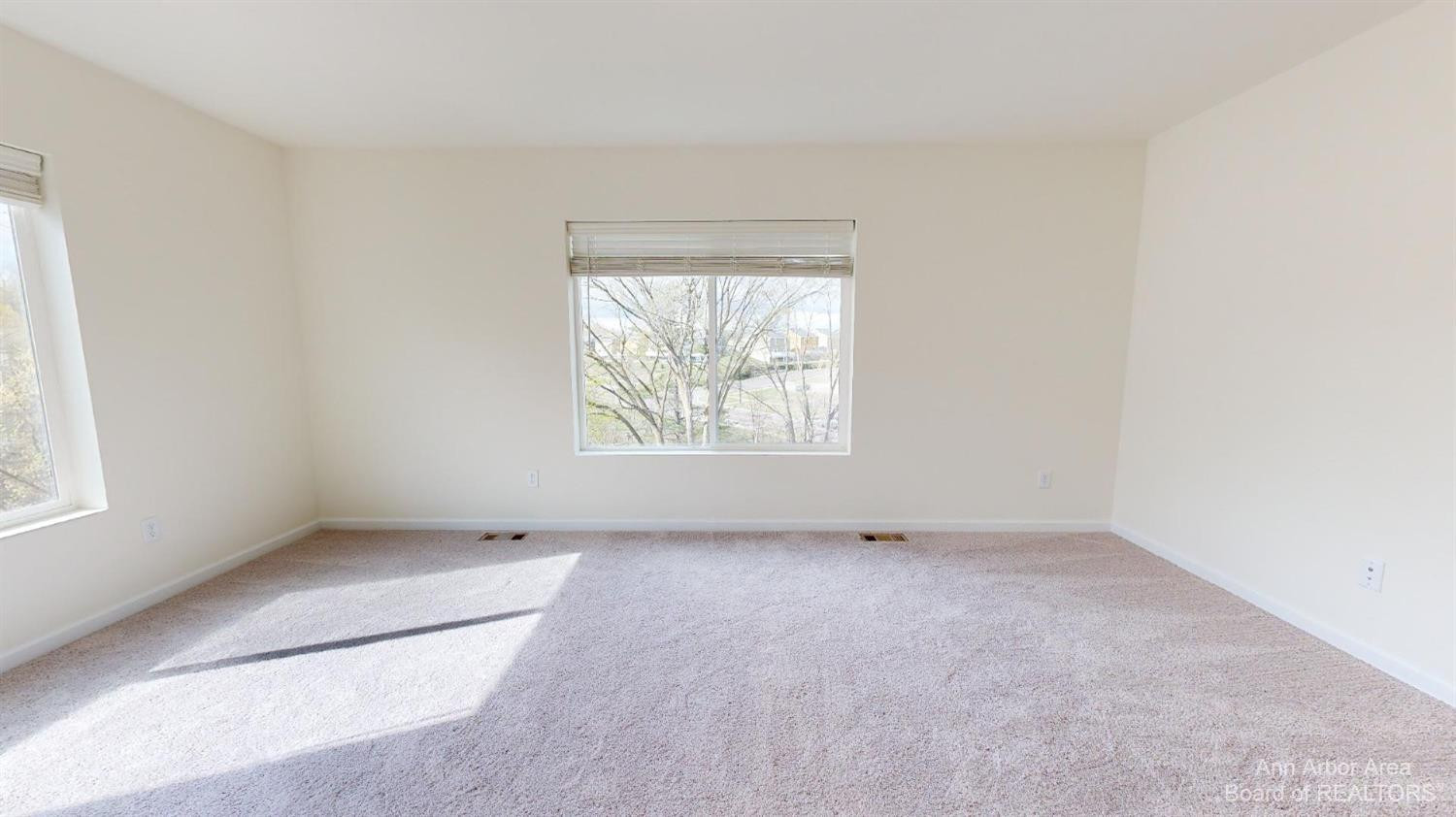 2725 Bristol Rdg Drive Property Photo 11