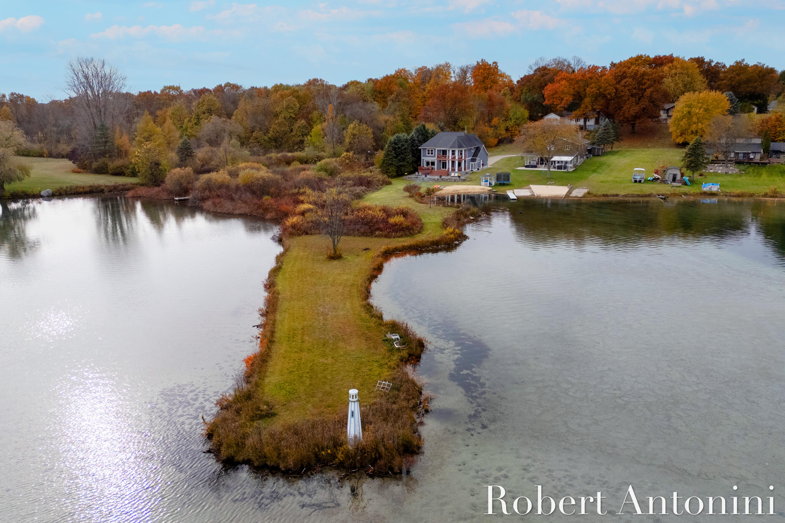 250 Shore Drive Property Photo 12