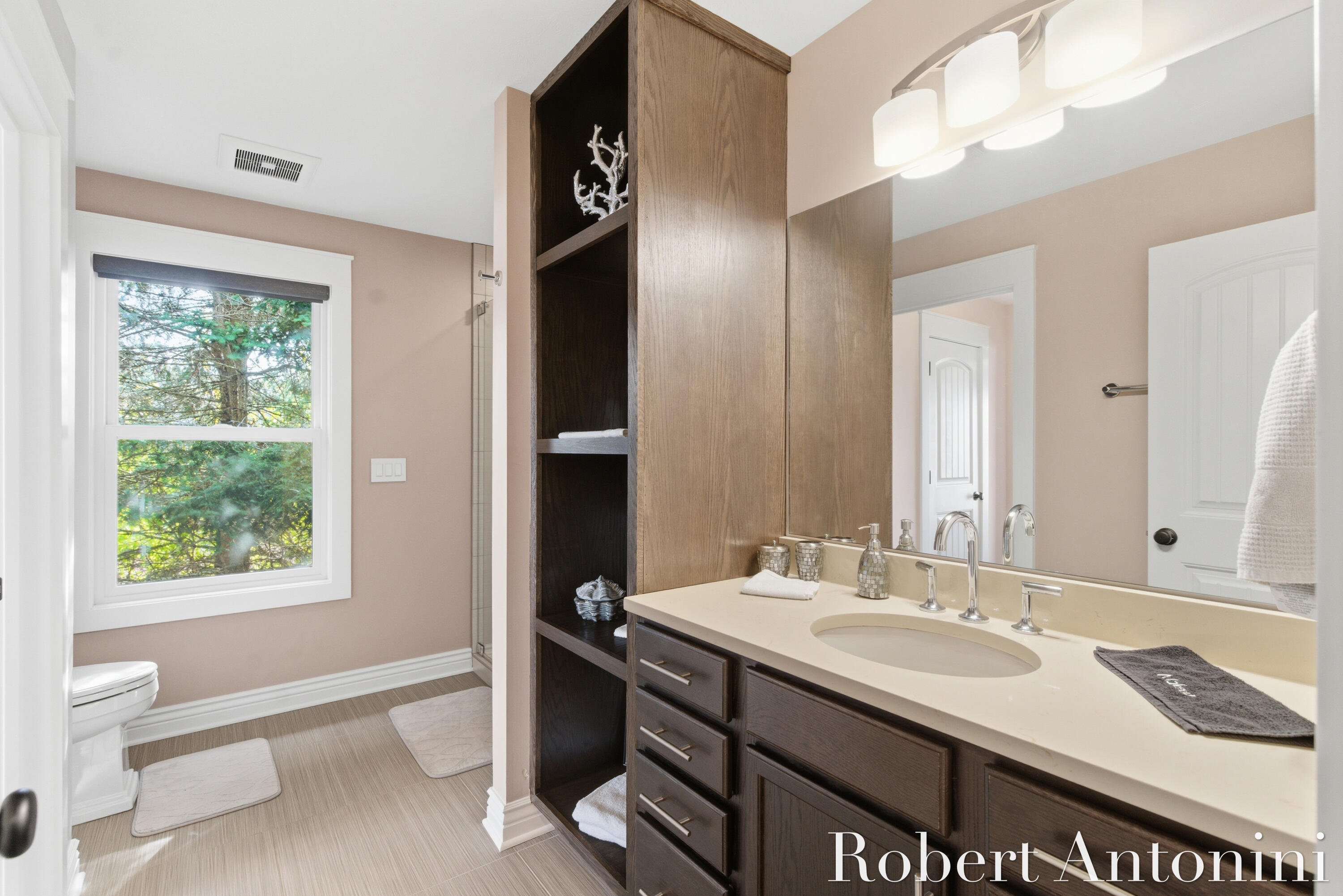 250 Shore Drive Property Photo 45