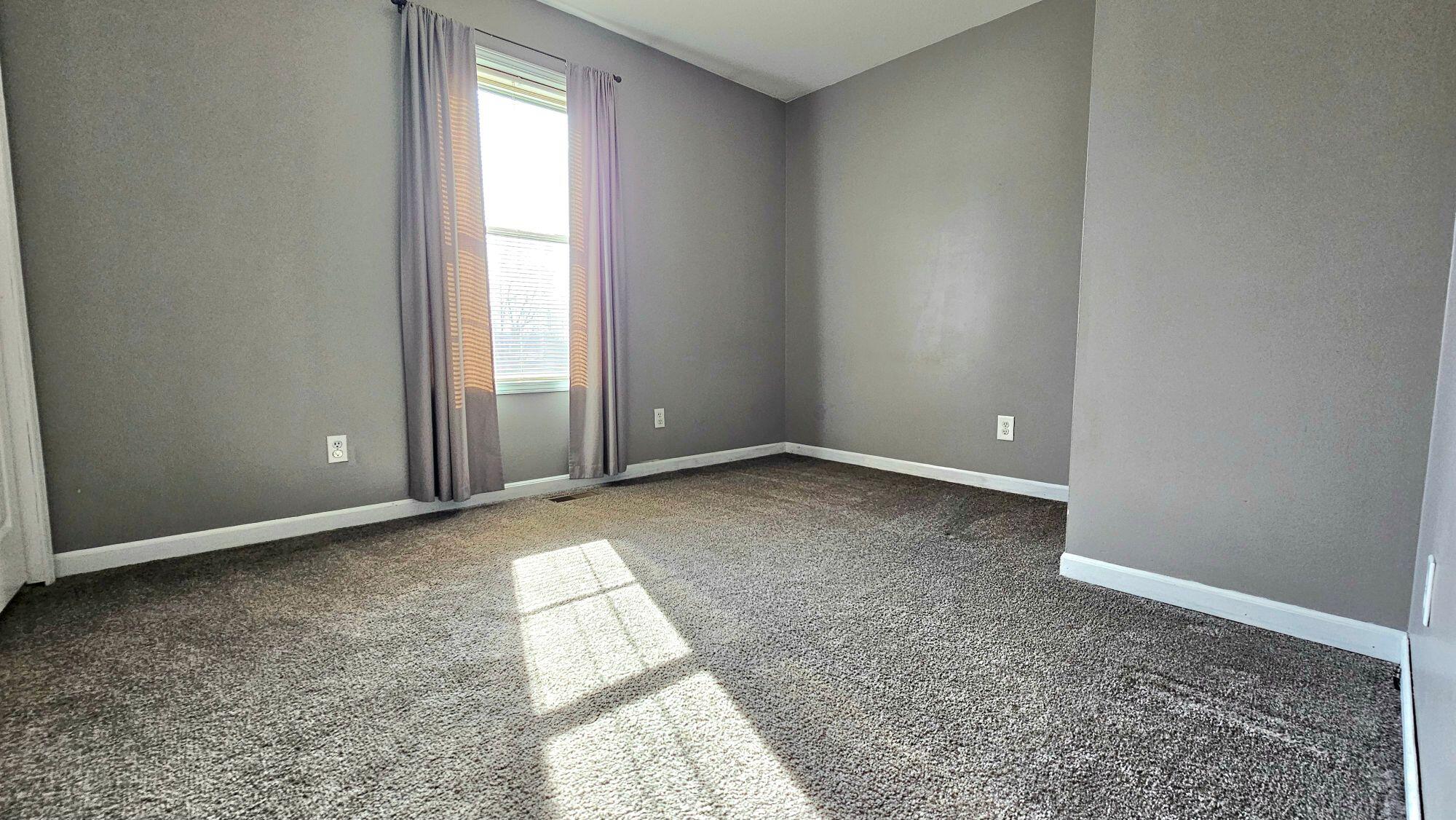 10513 Loughrea Lane Property Photo 17