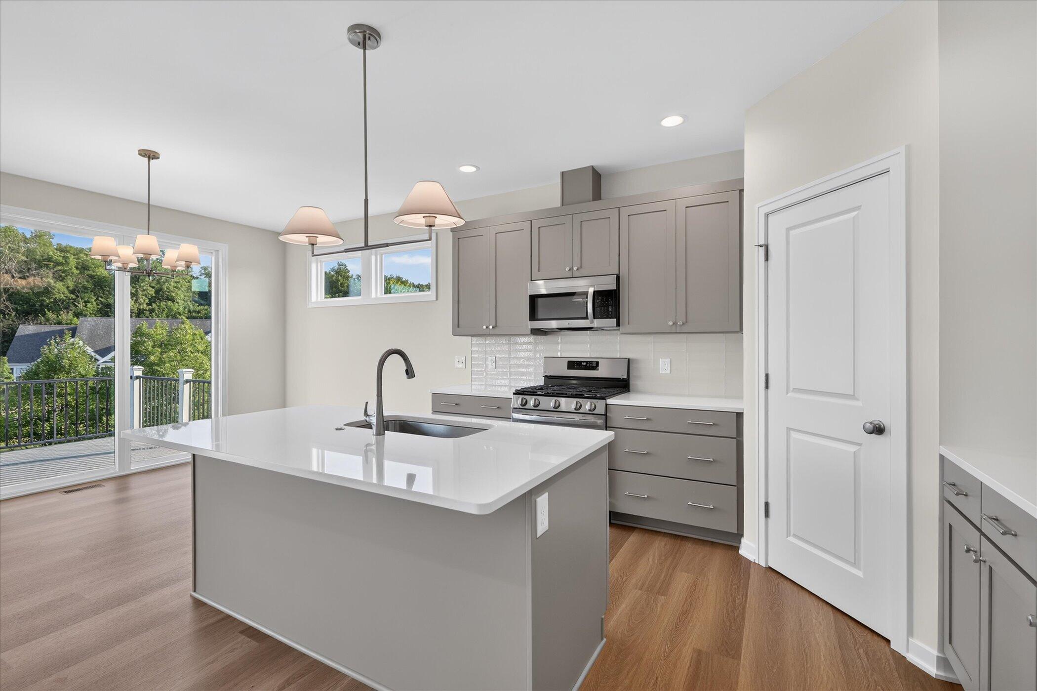 3700 Marabella Place Property Photo 4