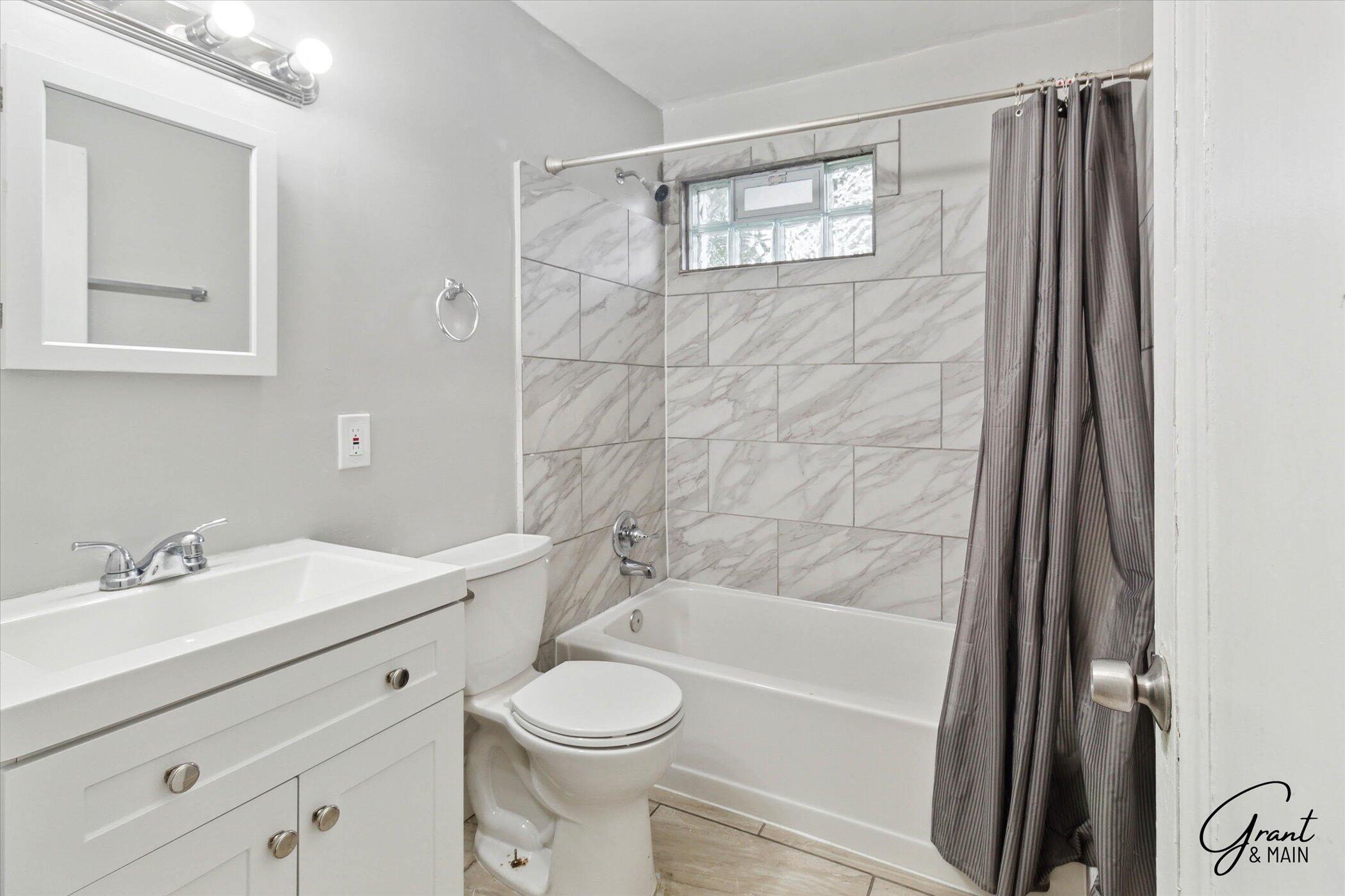 7209 Prospect Avenue Property Photo 6
