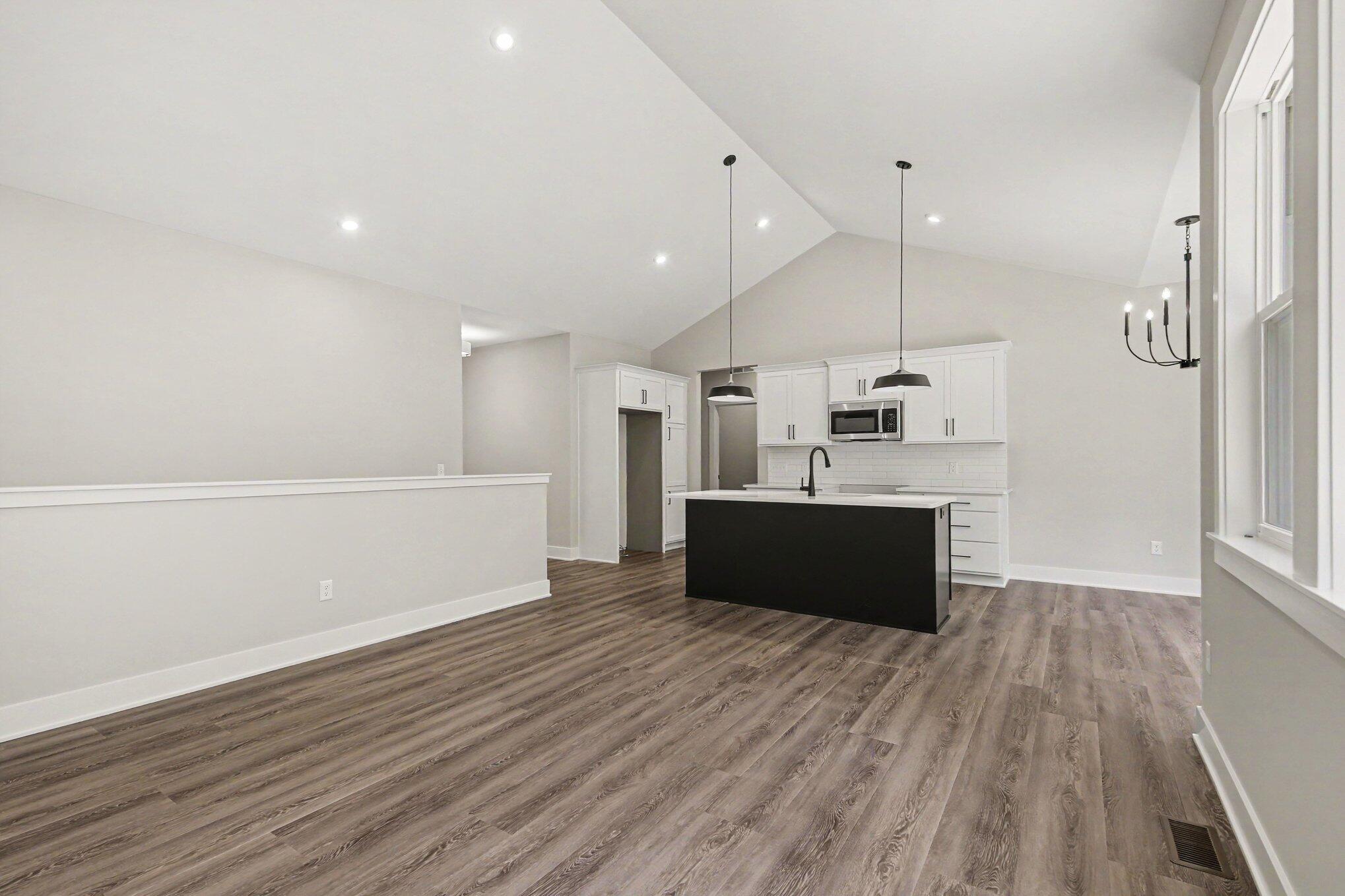 6841 Loggers Ridge Run Se Property Photo 7