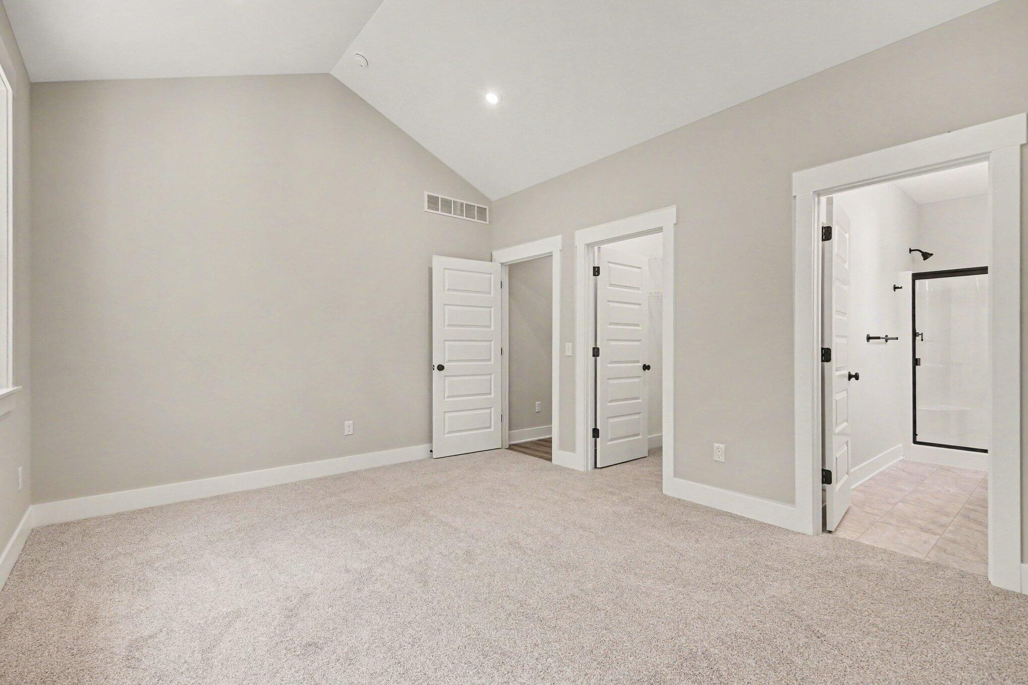 6841 Loggers Ridge Run Se Property Photo 17