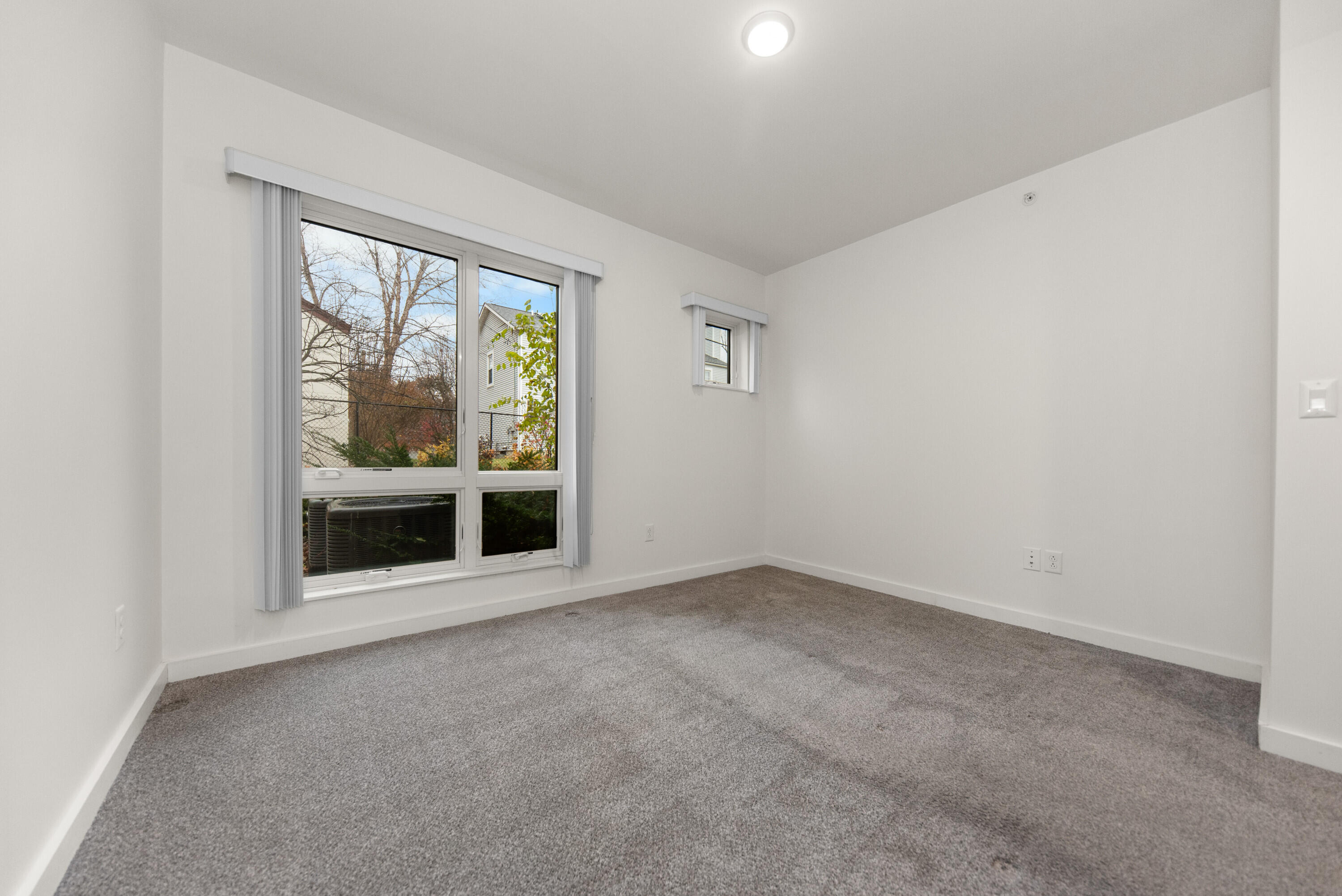 450-462 W Stadium Boulevard Property Photo 28