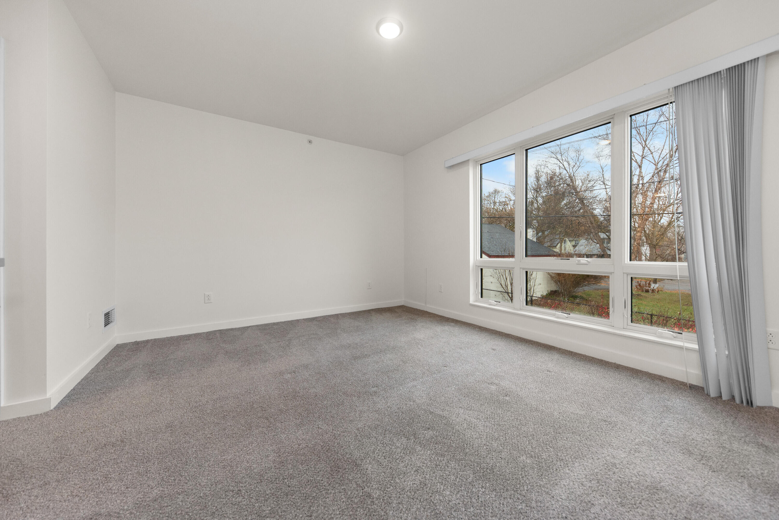 450-462 W Stadium Boulevard Property Photo 49