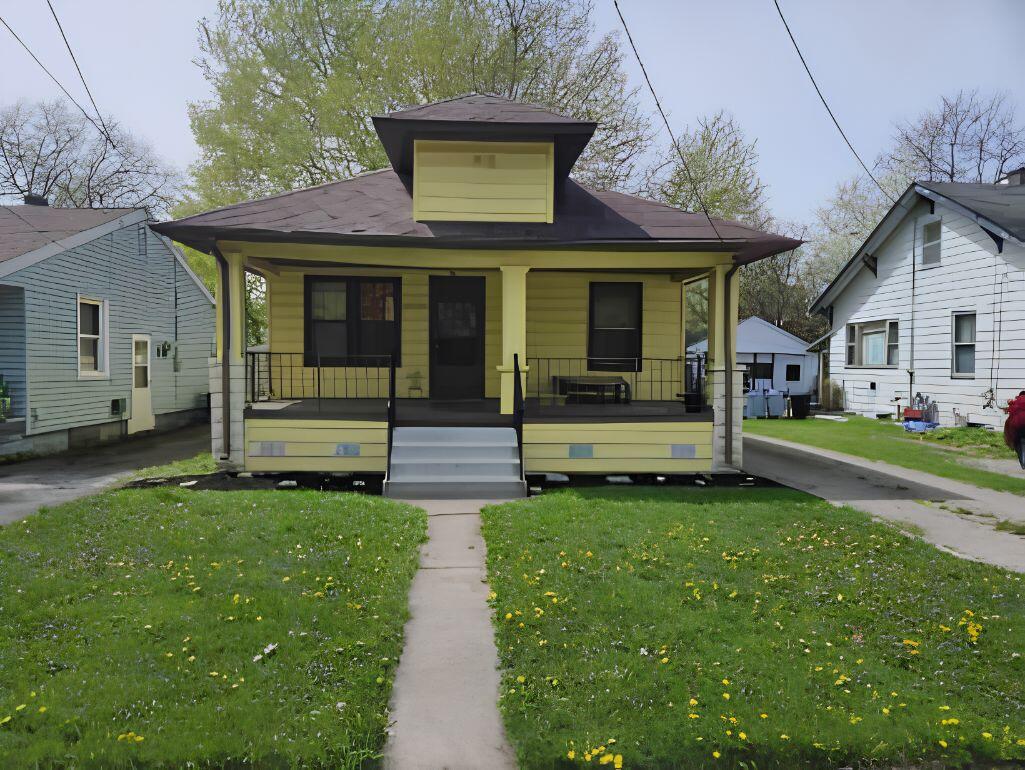 2245 Taft Street Property Photo 1