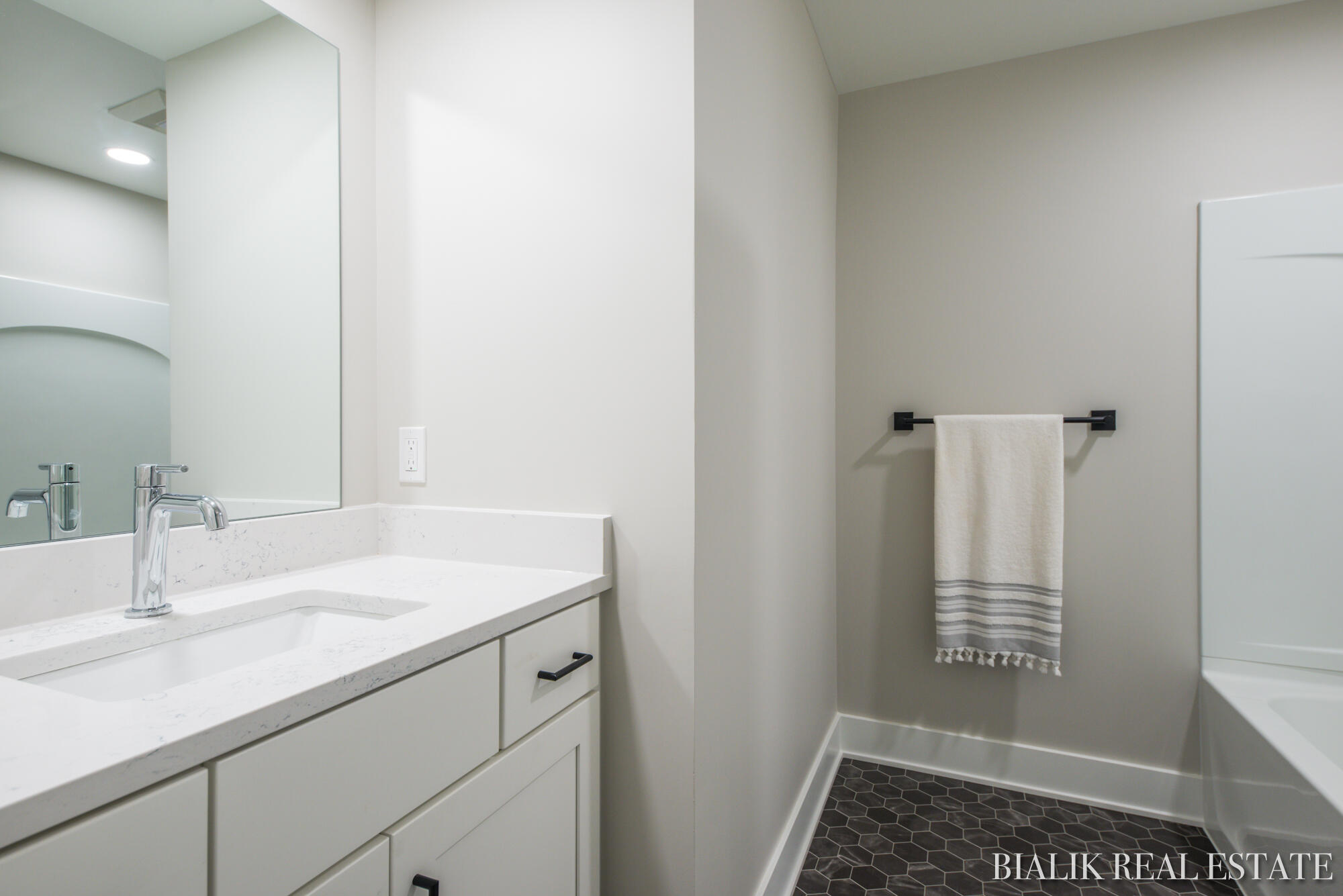 594 Sun Vale Lane Property Photo 45