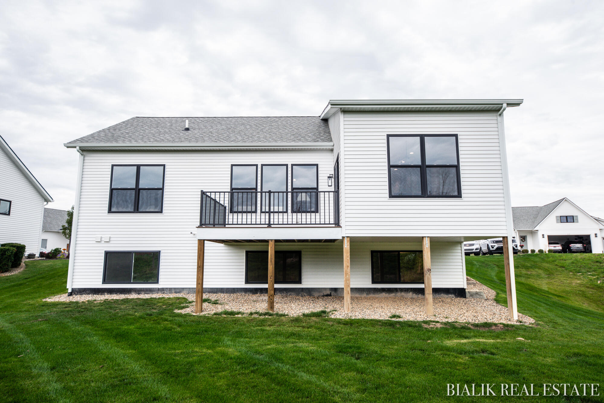 594 Sun Vale Lane Property Photo 47
