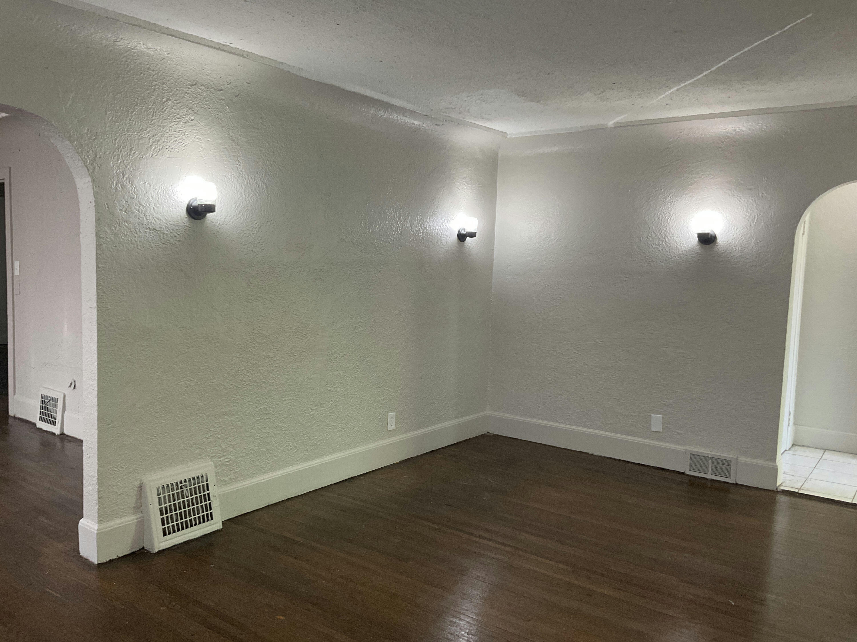 12701 Griggs Street Property Photo 8