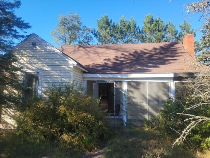 343 E Dubois Property Photo 1