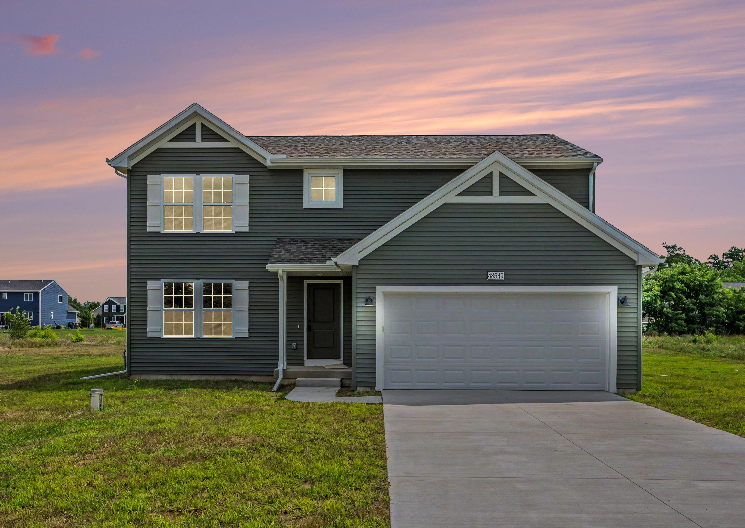 48549 Silver Oaks West Property Photo 1