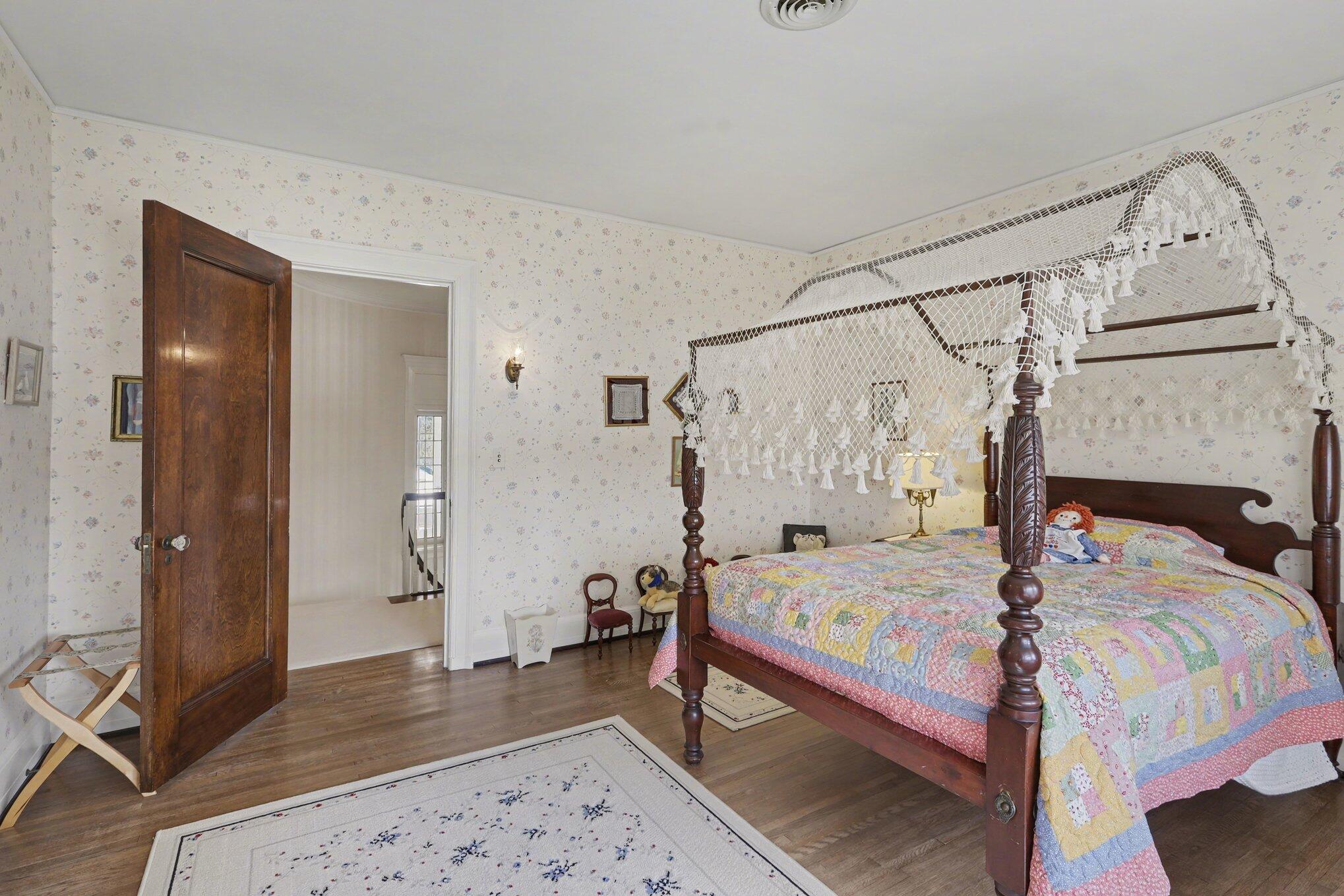 3215 W Dobson Place Property Photo 93