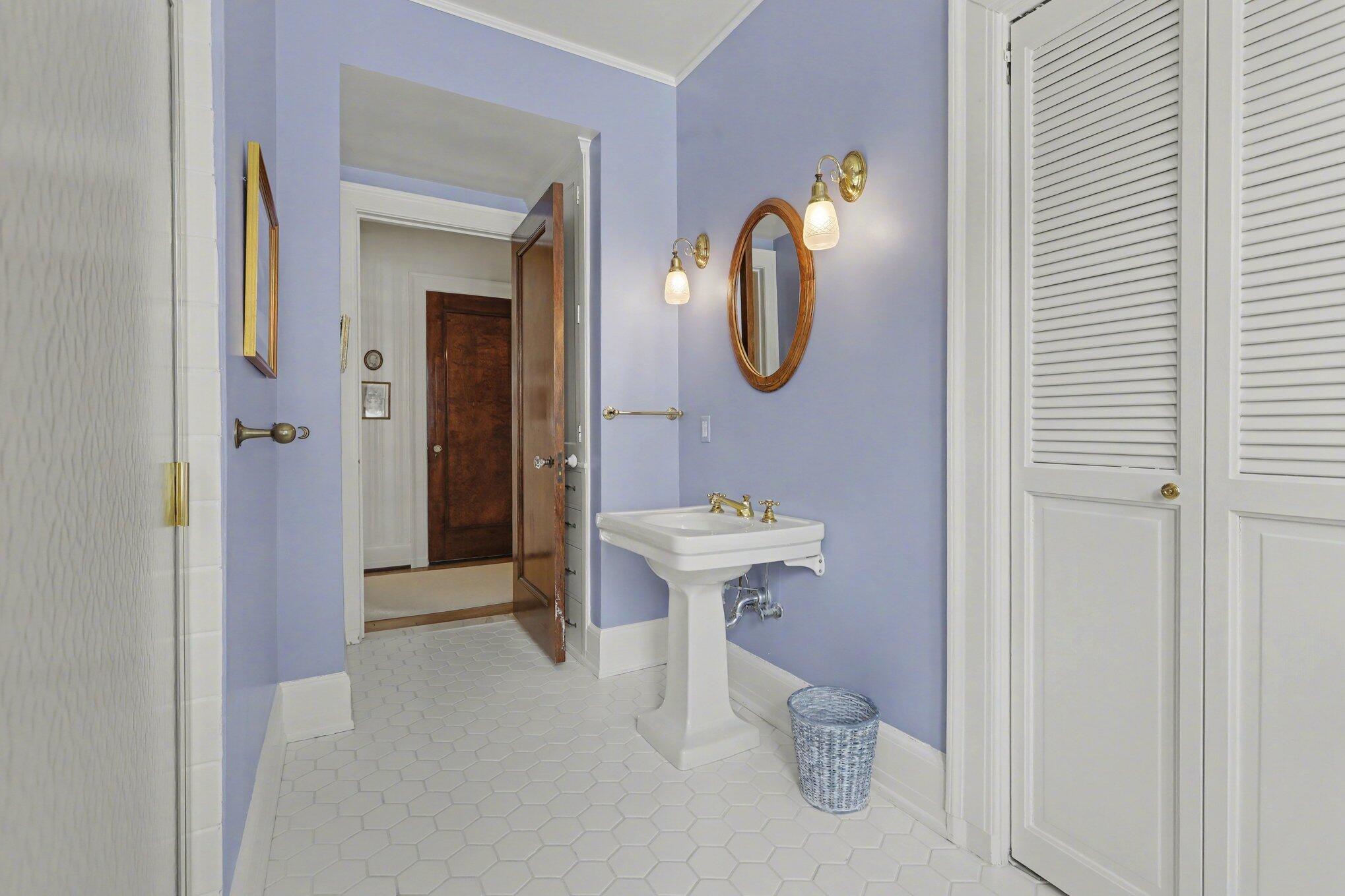 3215 W Dobson Place Property Photo 97