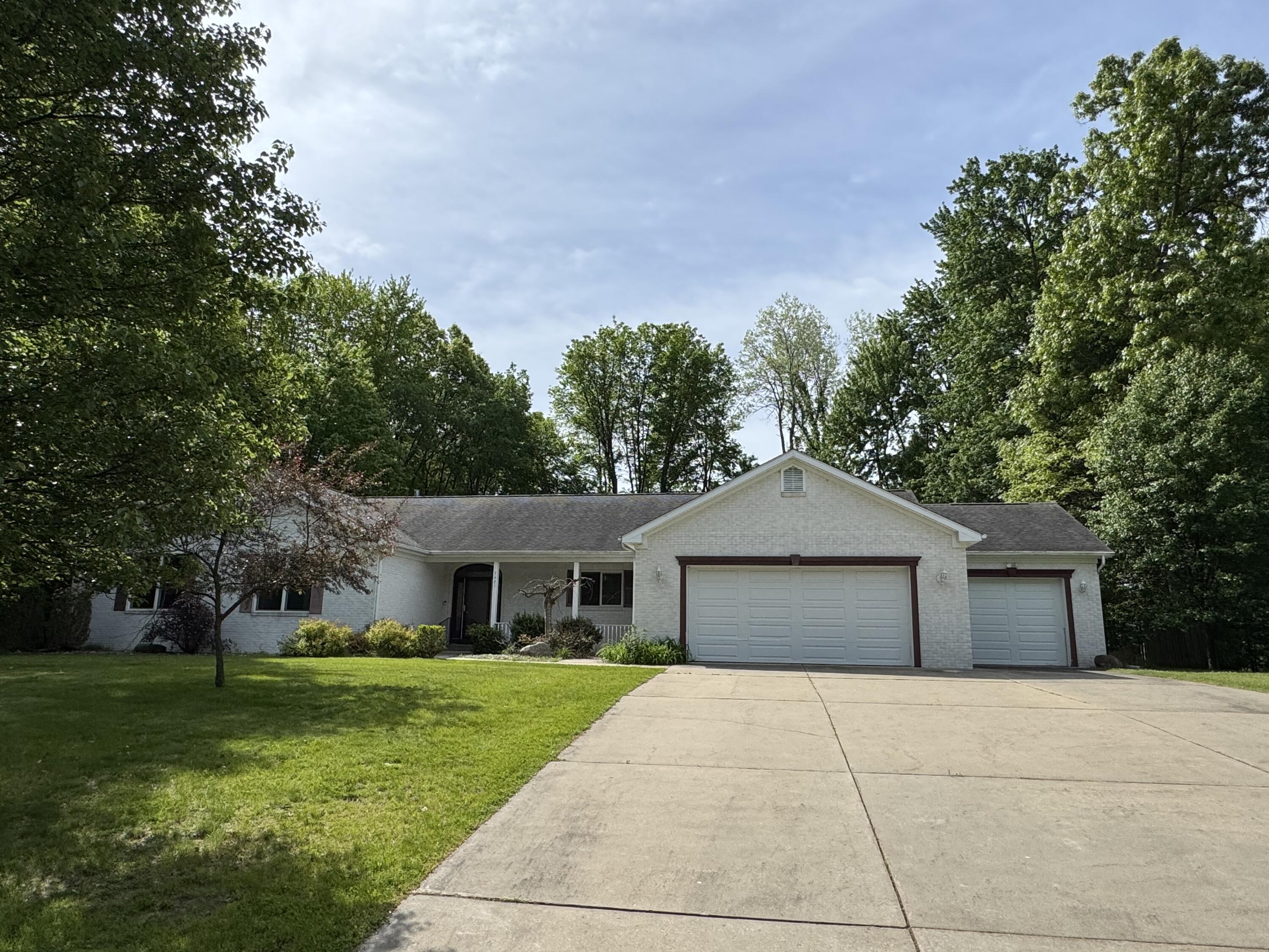 7625 Timberview Avenue Property Photo 1