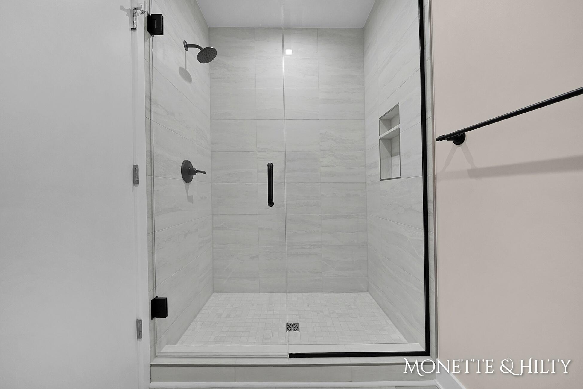 901 Adelaide Circle 607 Property Photo 18
