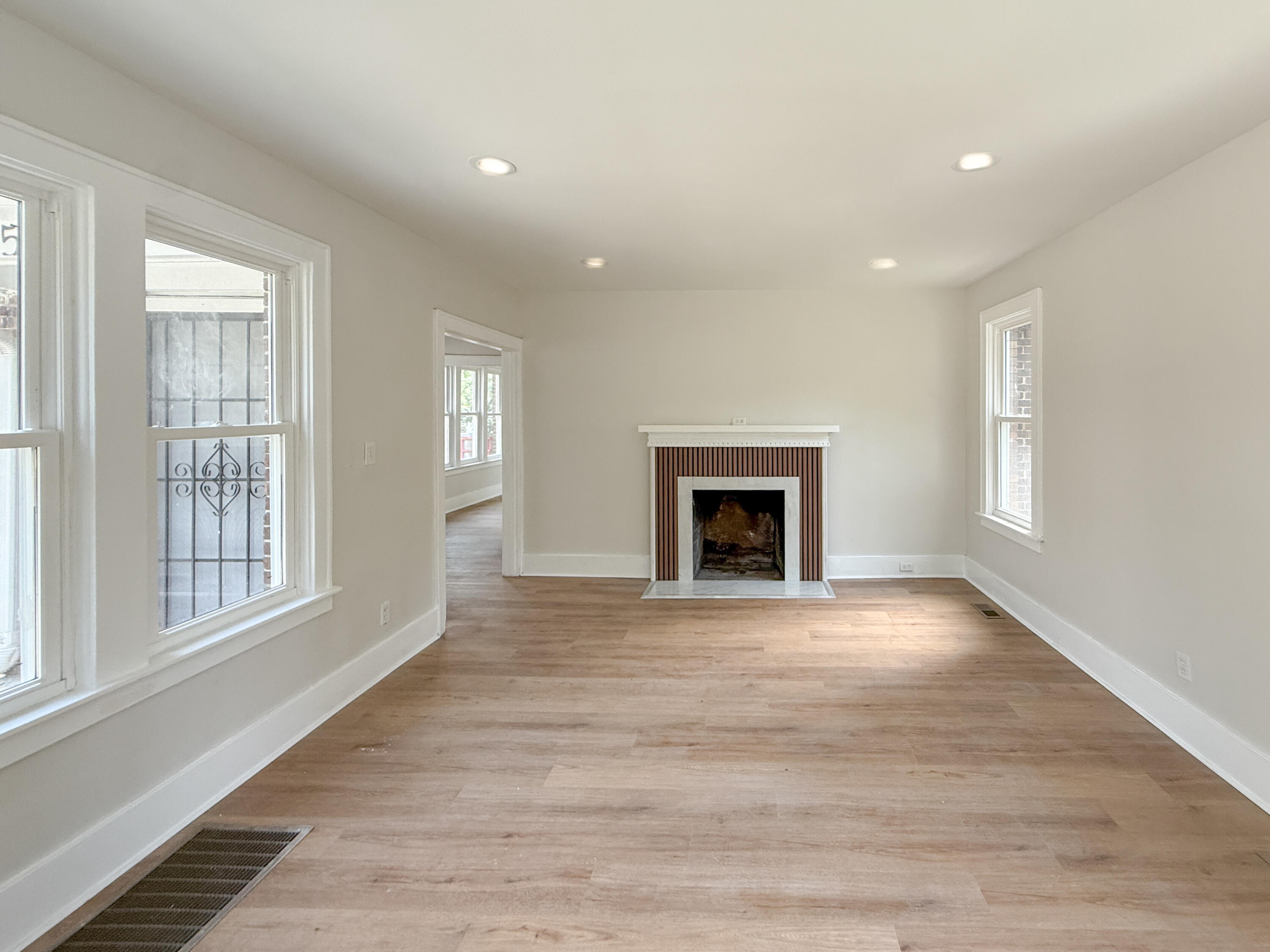 15786 Rutherford Street Property Photo 5