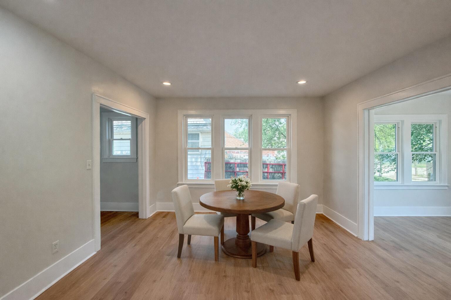 15786 Rutherford Street Property Photo 10