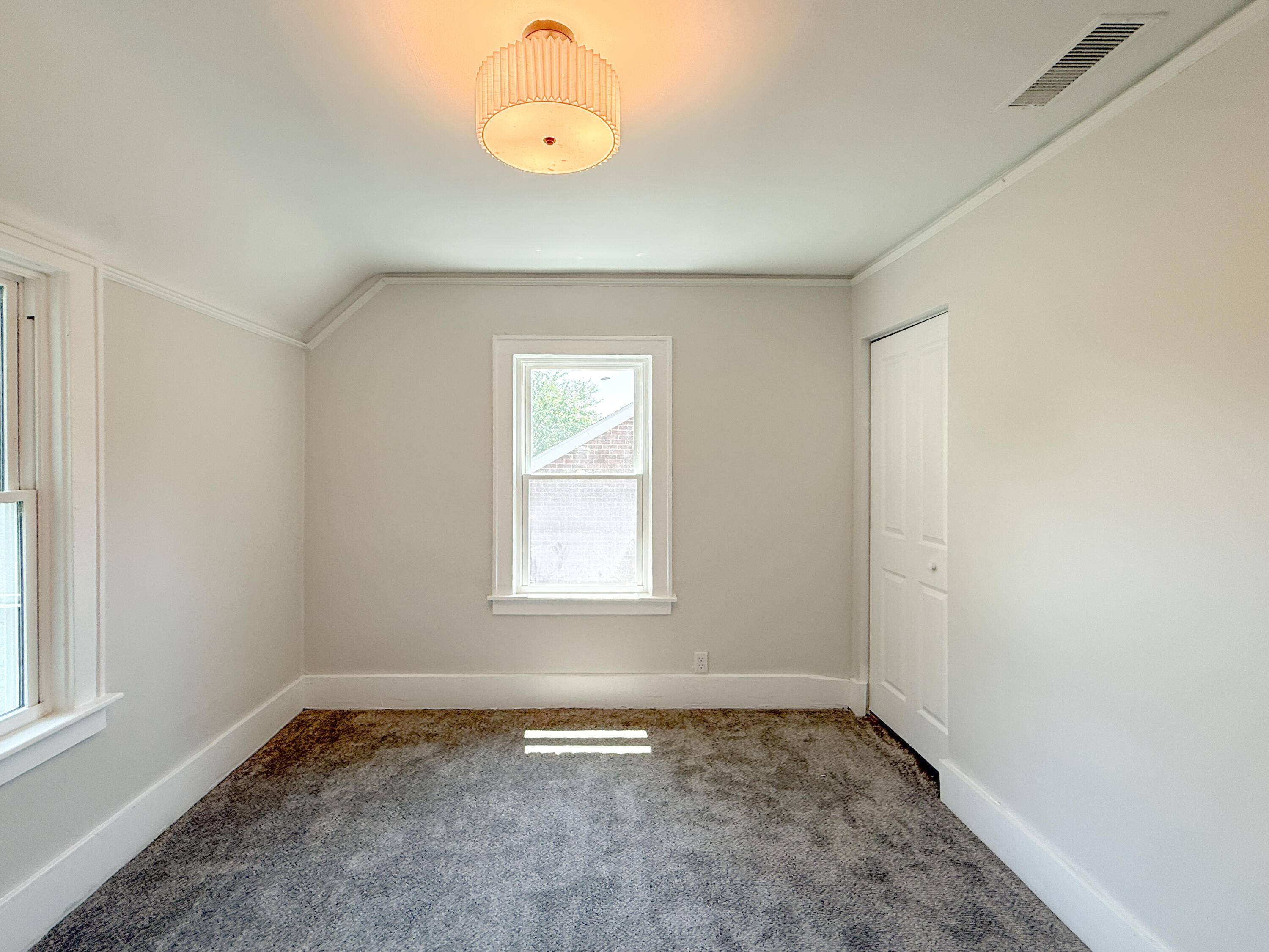 15786 Rutherford Street Property Photo 26