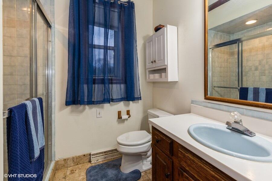 2234 W Glenlord Road Property Photo 14