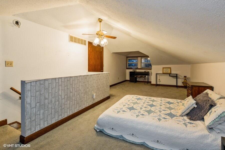 2234 W Glenlord Road Property Photo 17