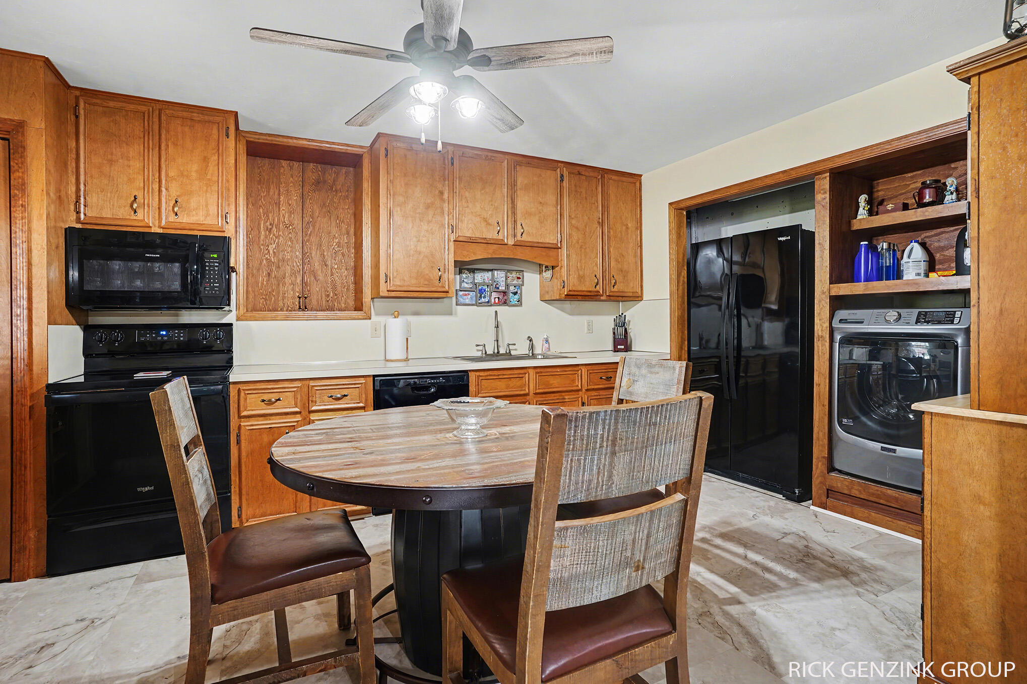 6260 Pine Crest Drive Property Photo 23