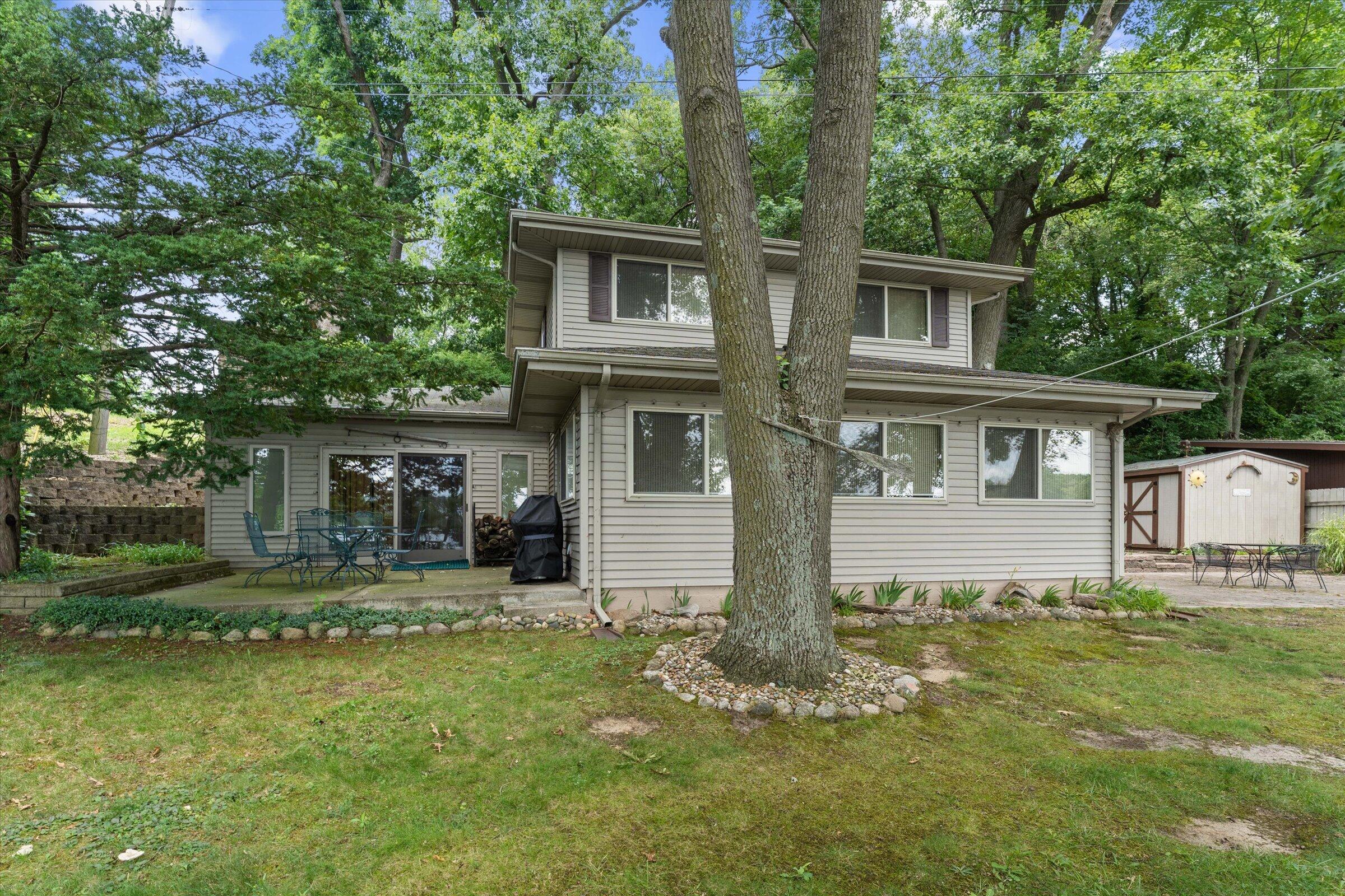 51000 Maple Road Property Photo 1