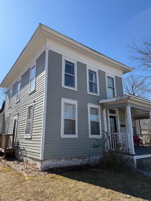 223 W Madison Street Property Photo 2