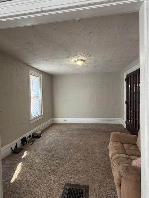 223 W Madison Street Property Photo 13
