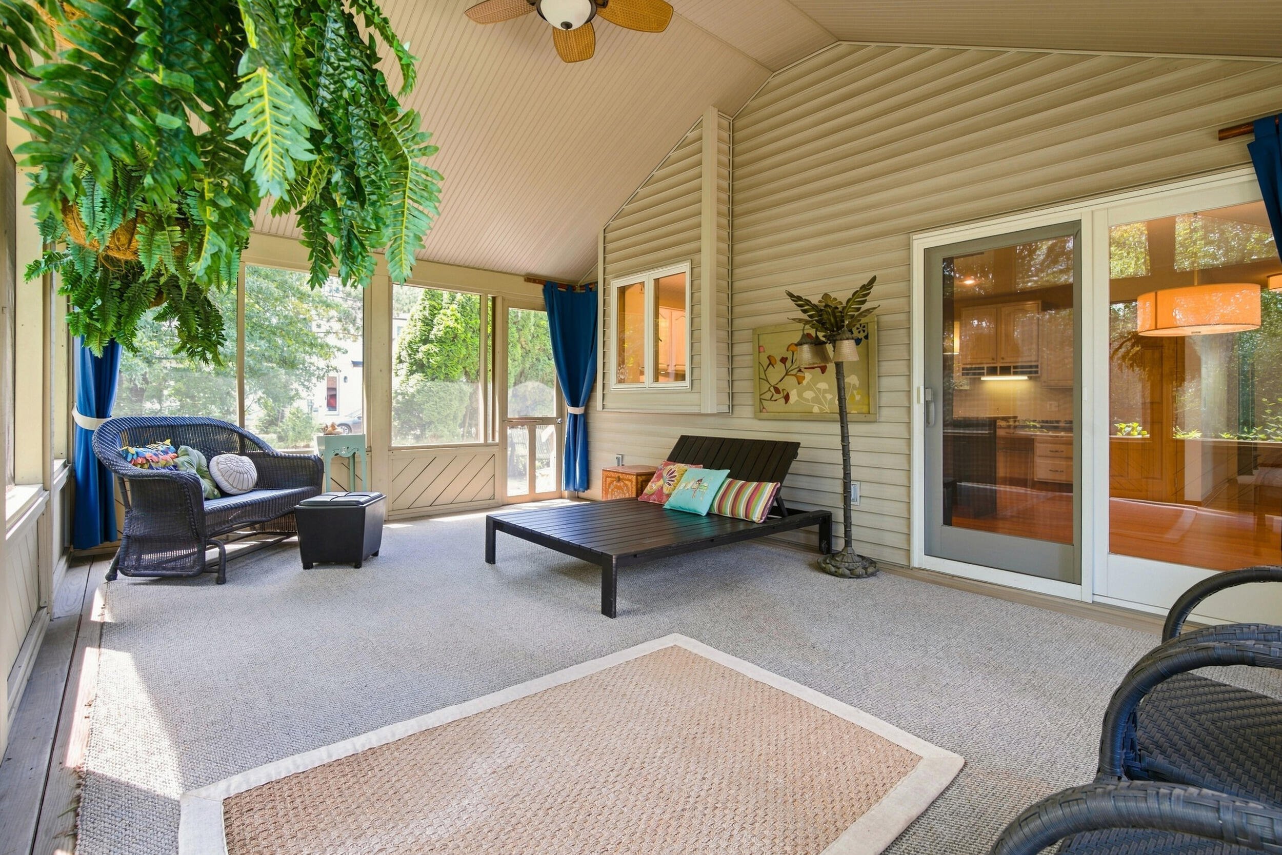 9847 Quail Run Court Property Photo 7