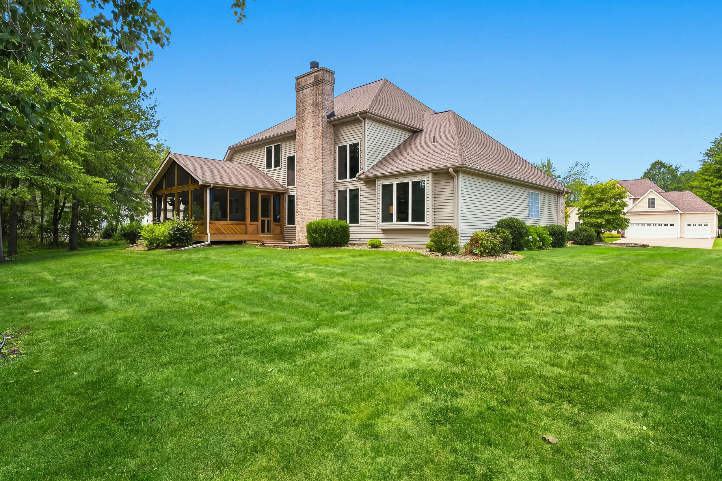 9847 Quail Run Court Property Photo 9