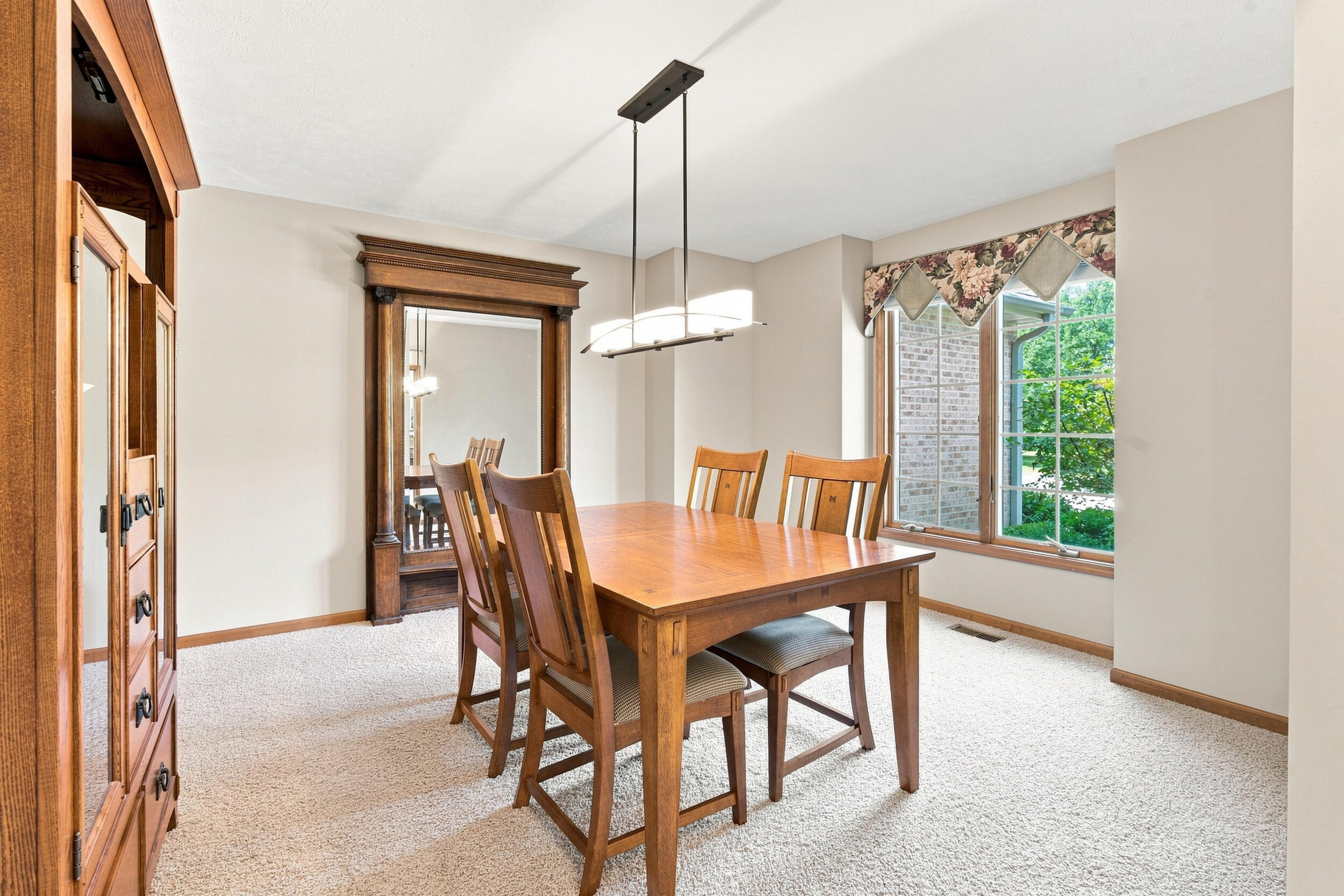 9847 Quail Run Court Property Photo 17