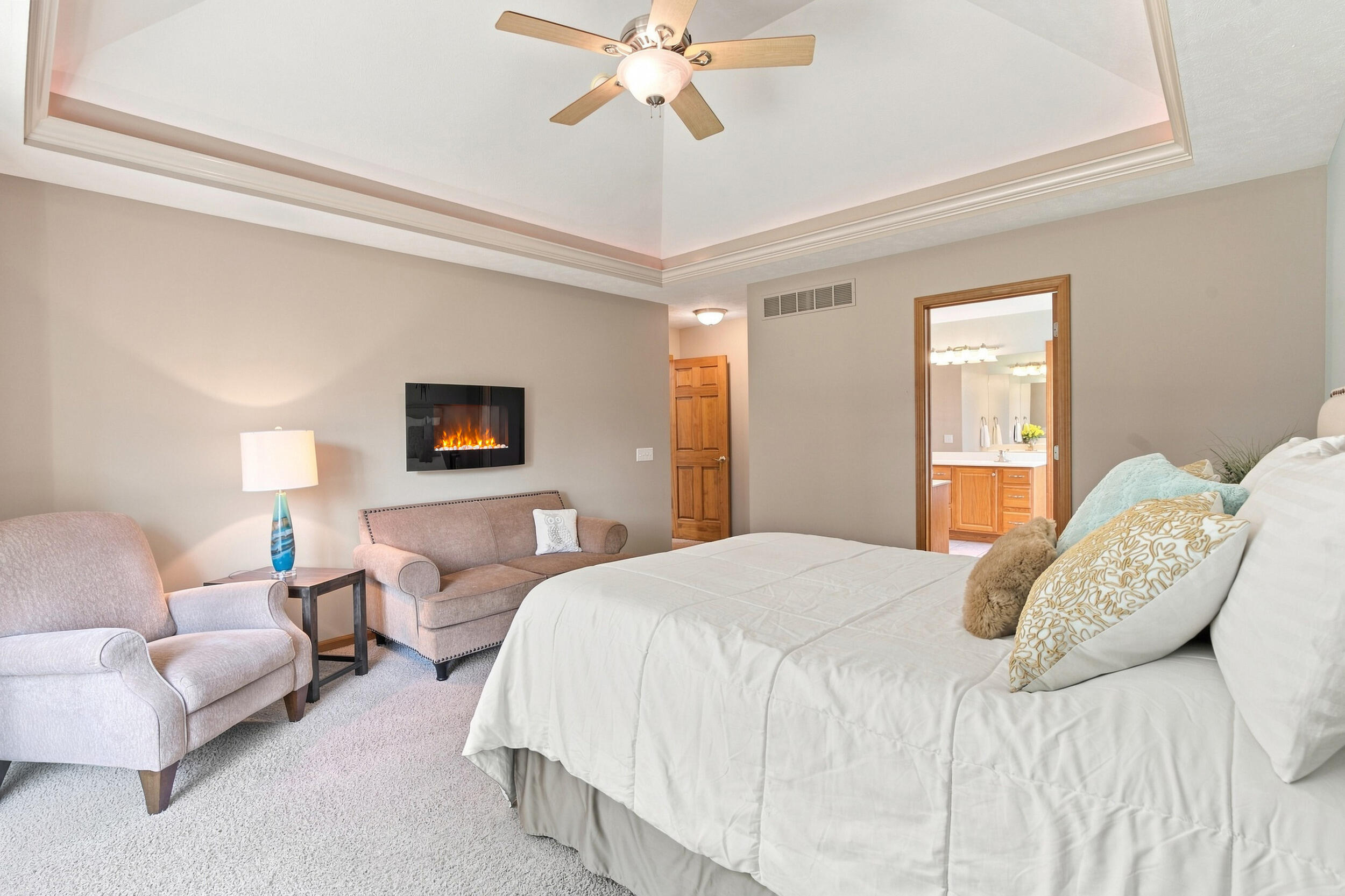 9847 Quail Run Court Property Photo 21
