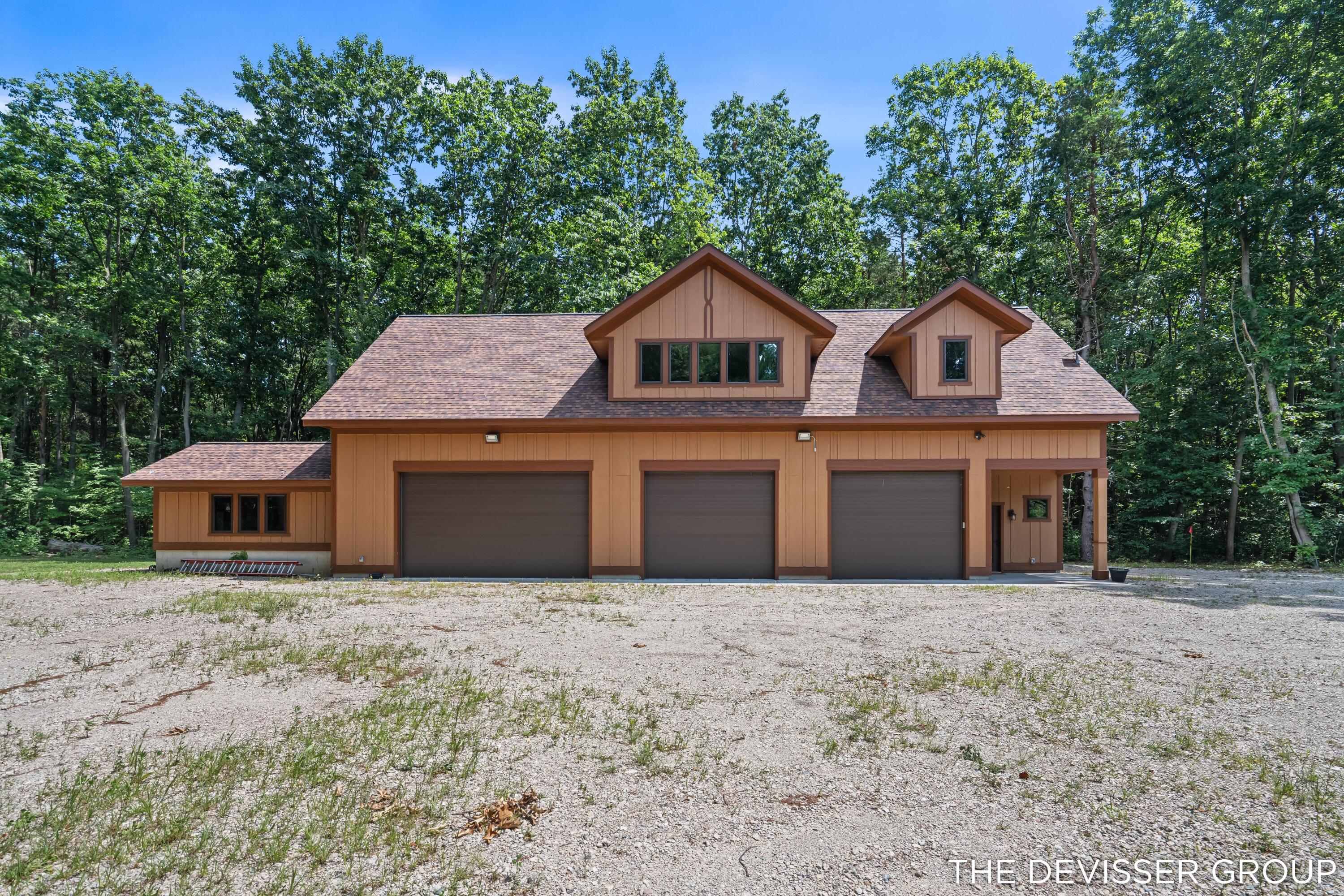 5837 Timber Bluff Trail Property Photo 1