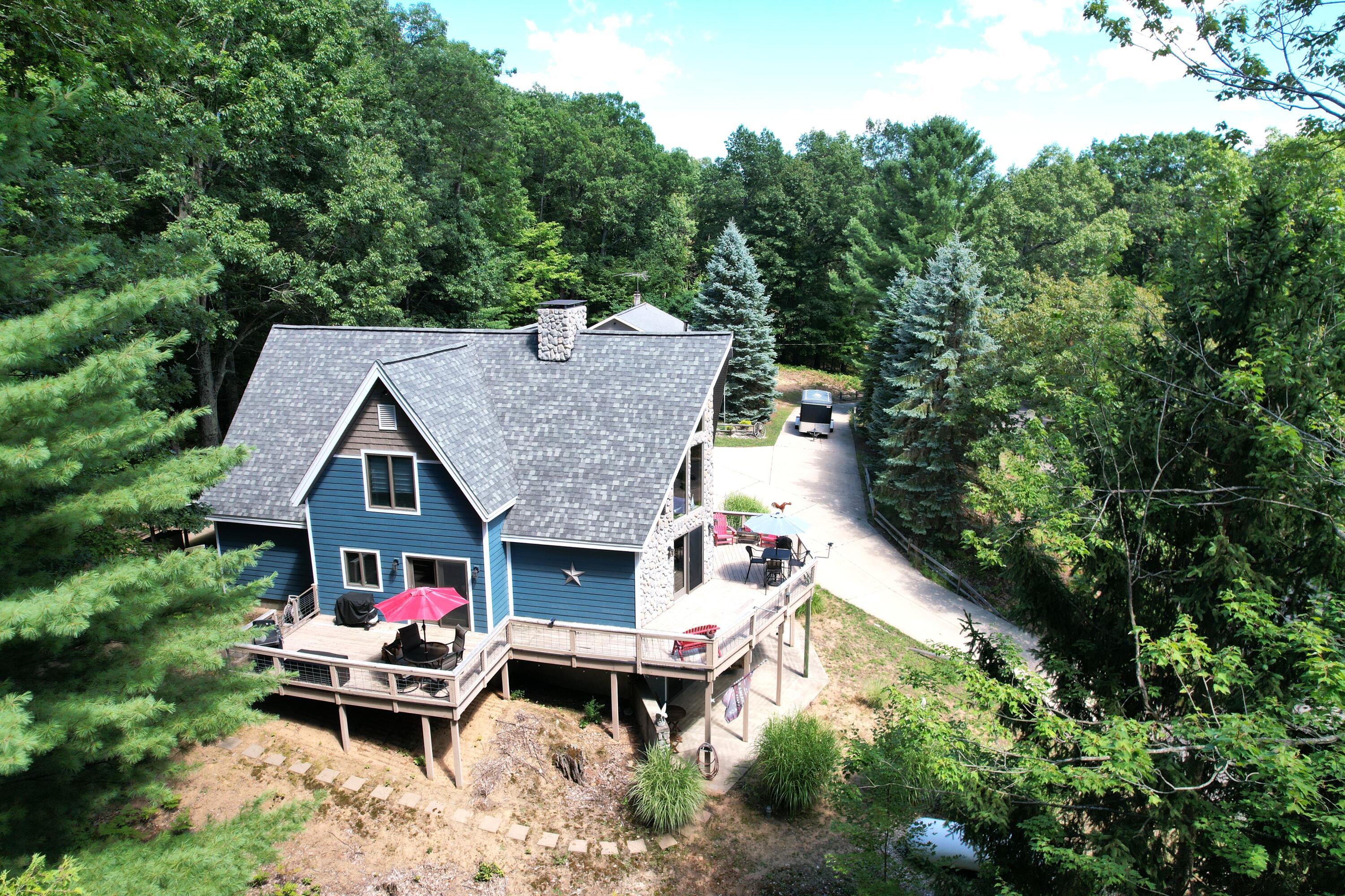 4050 E Ottawa Drive Property Photo 1