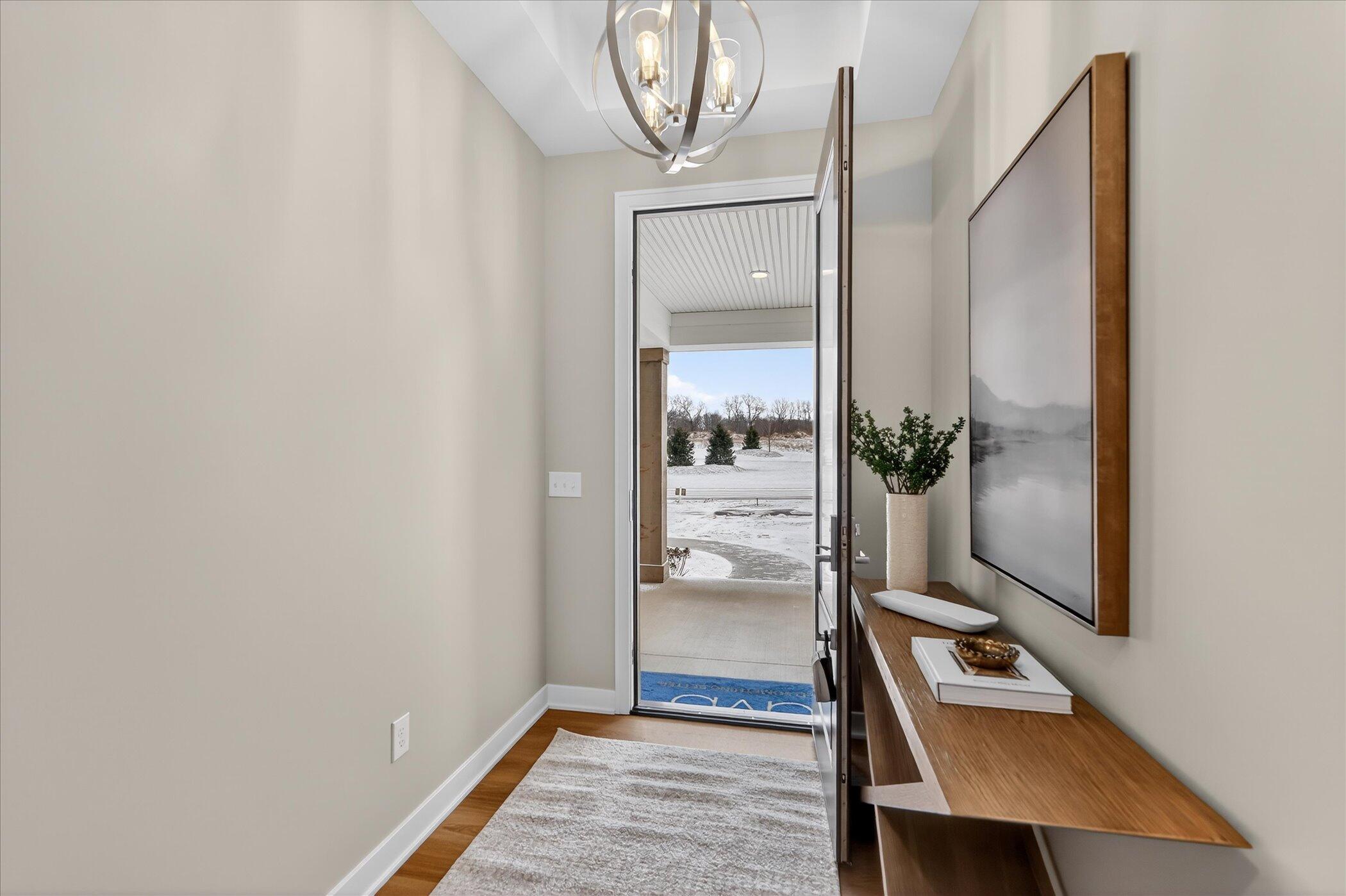 6515 Chaffey Creek Trail Property Photo 4