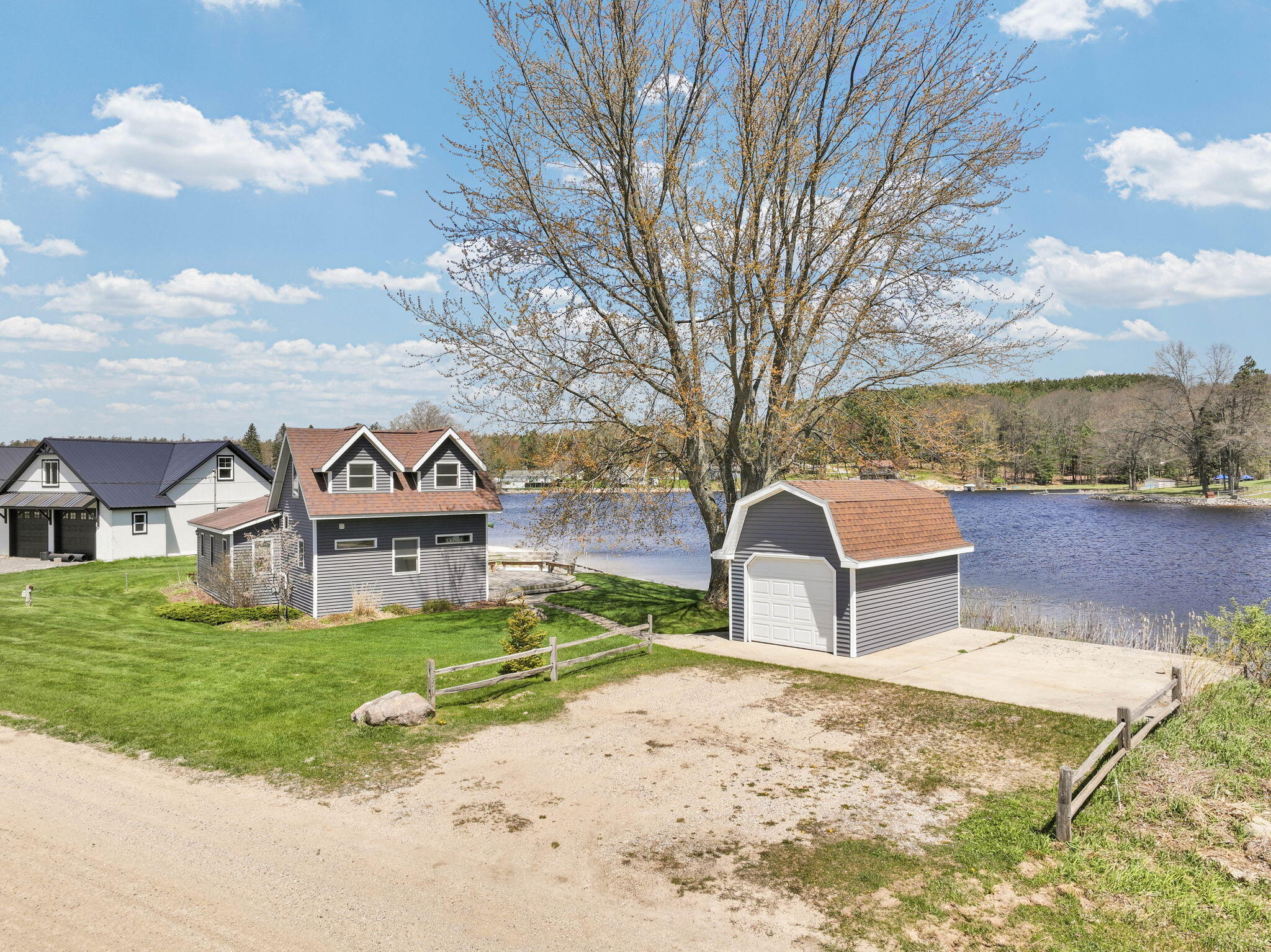 9351 E 50 Road Property Photo 1