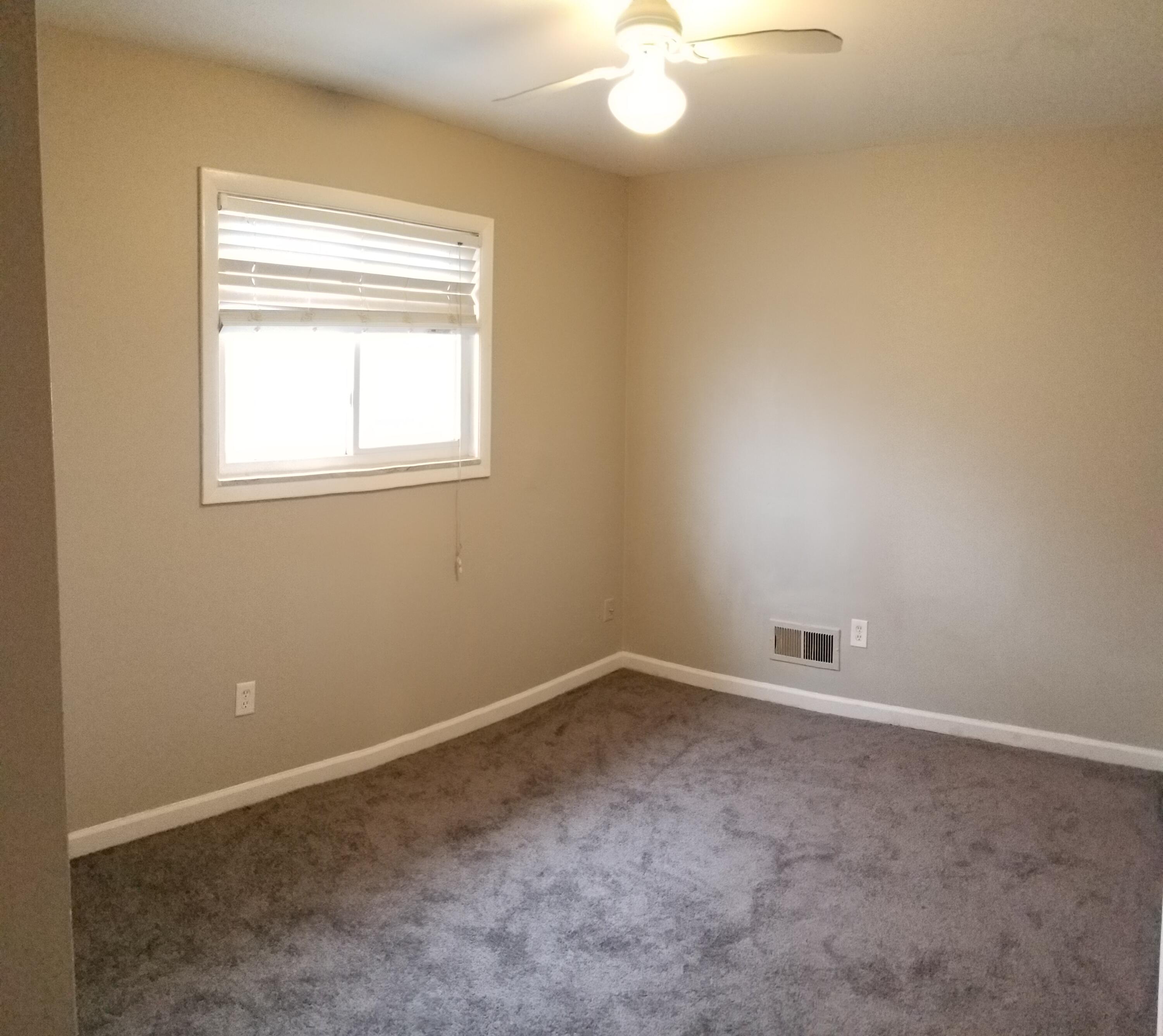100 W Harwood Avenue Property Photo 10