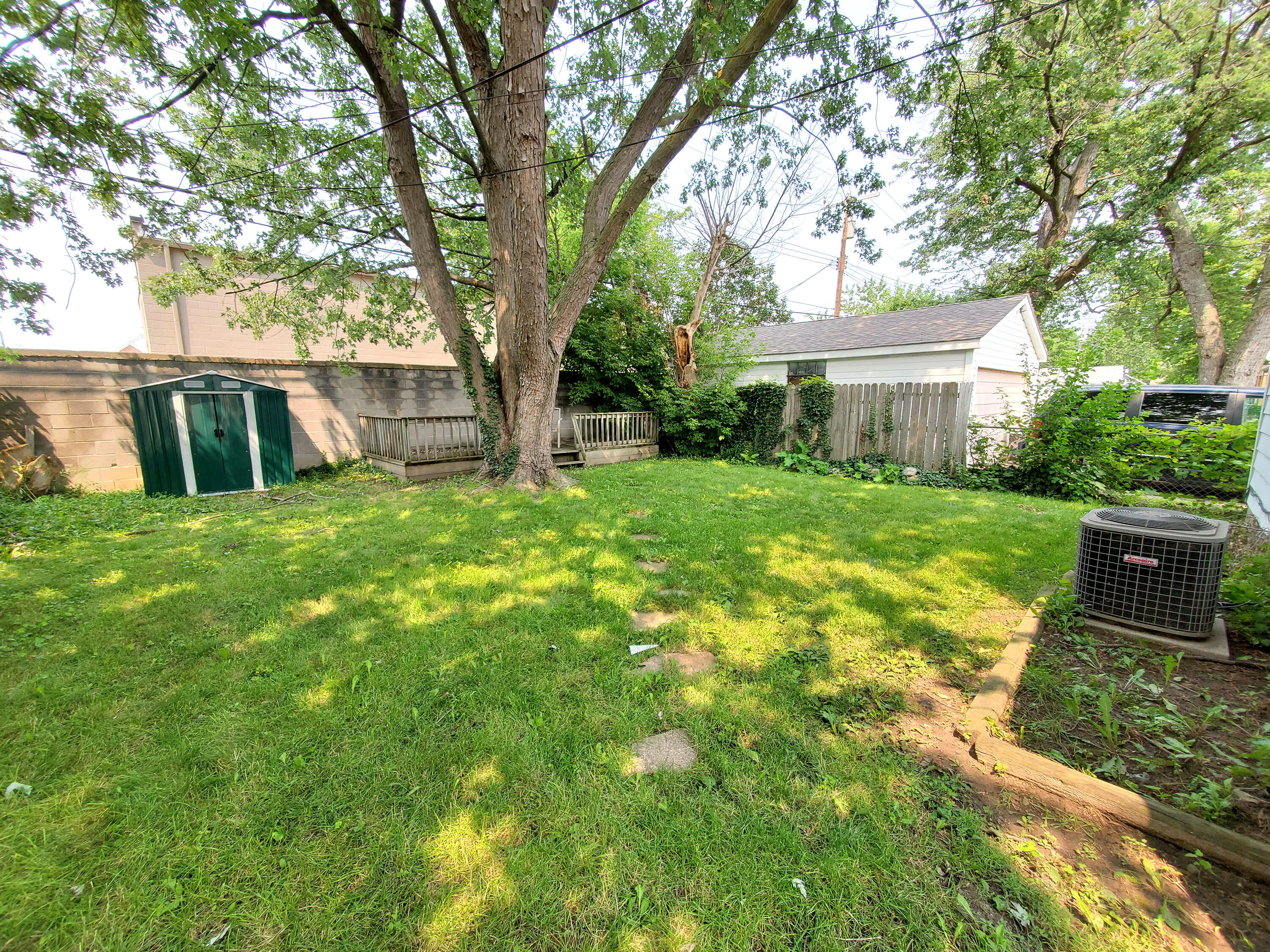 100 W Harwood Avenue Property Photo 12