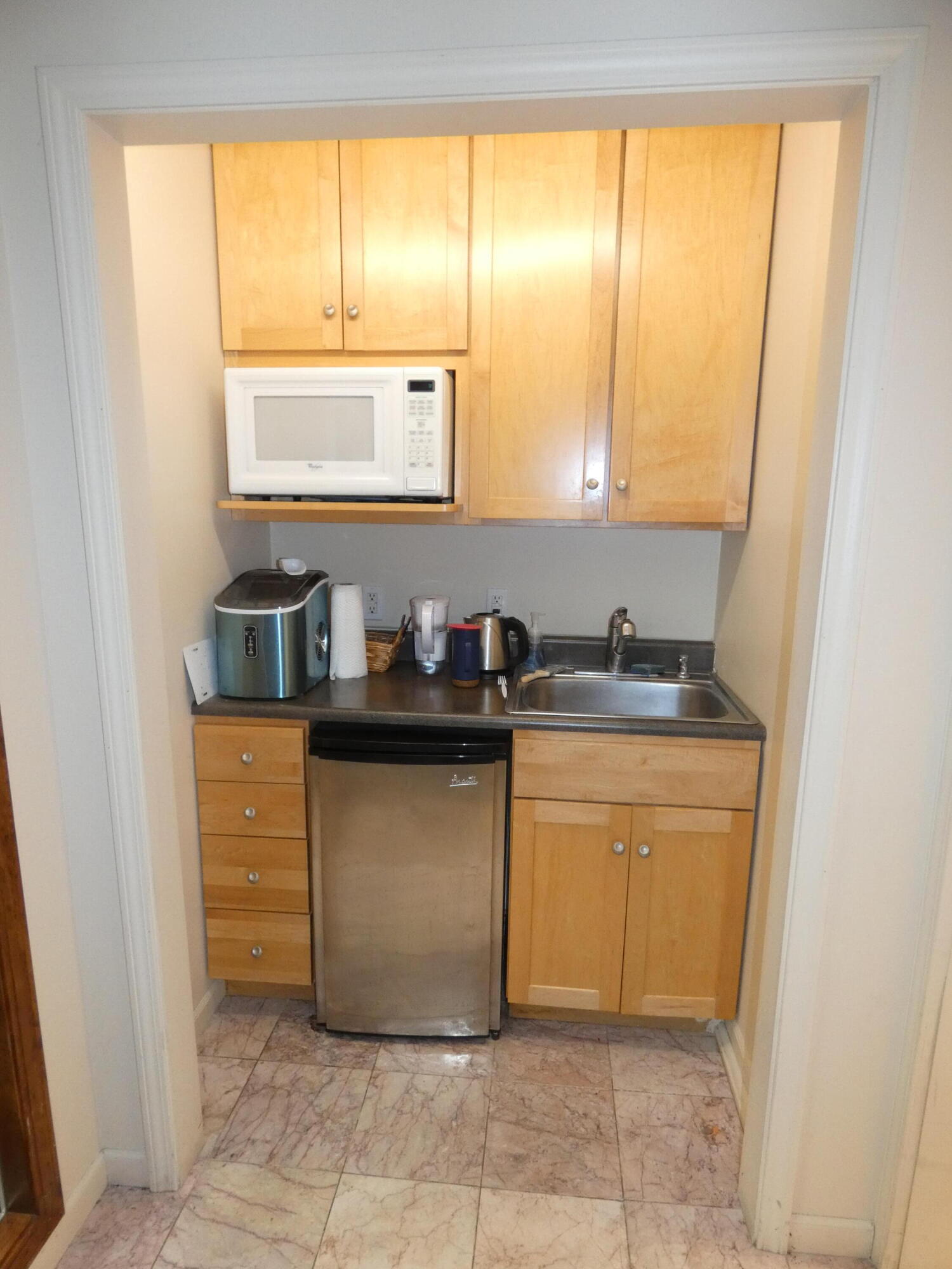 1211 E Napier Avenue Property Photo 17