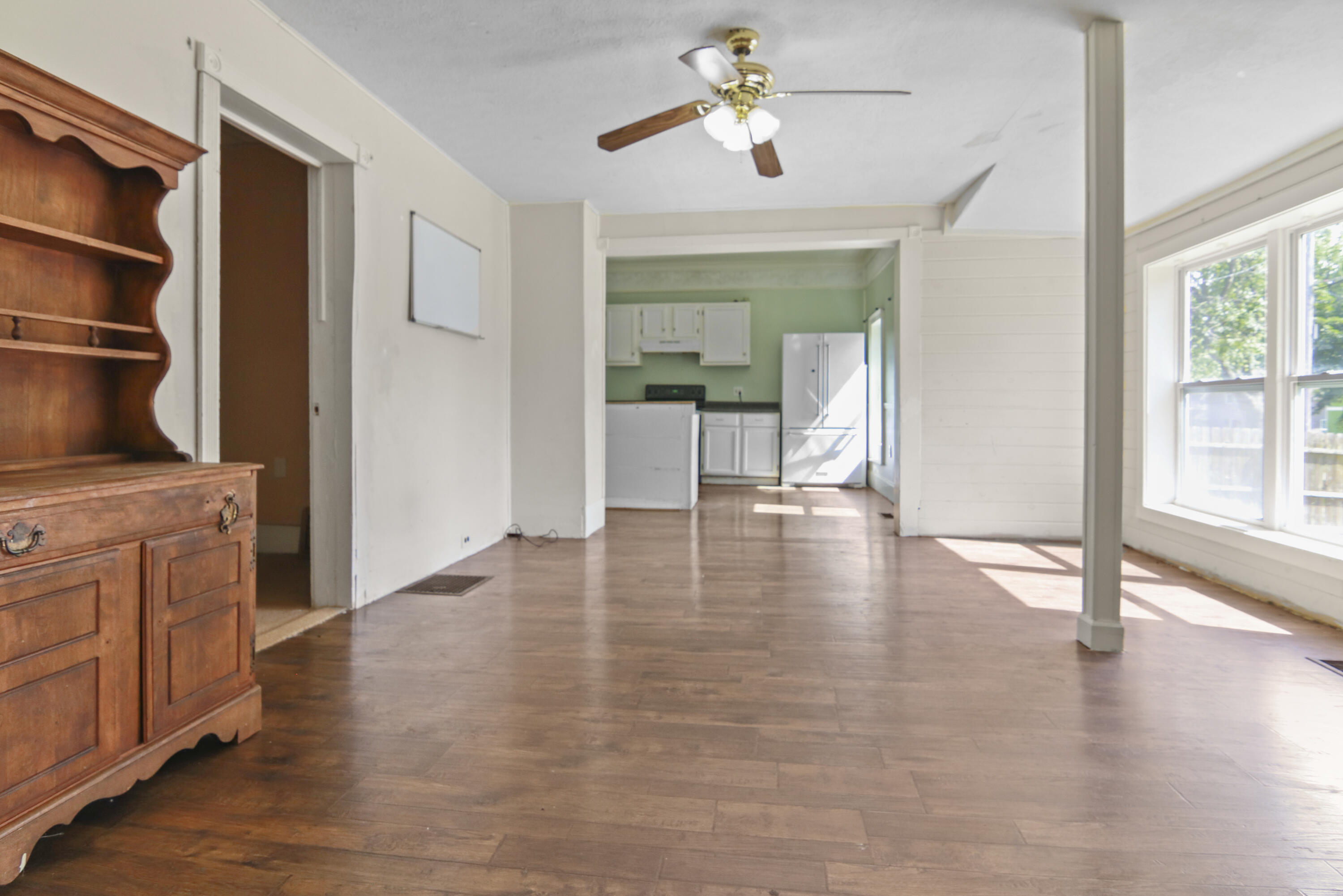 112 Howard Street Property Photo 11