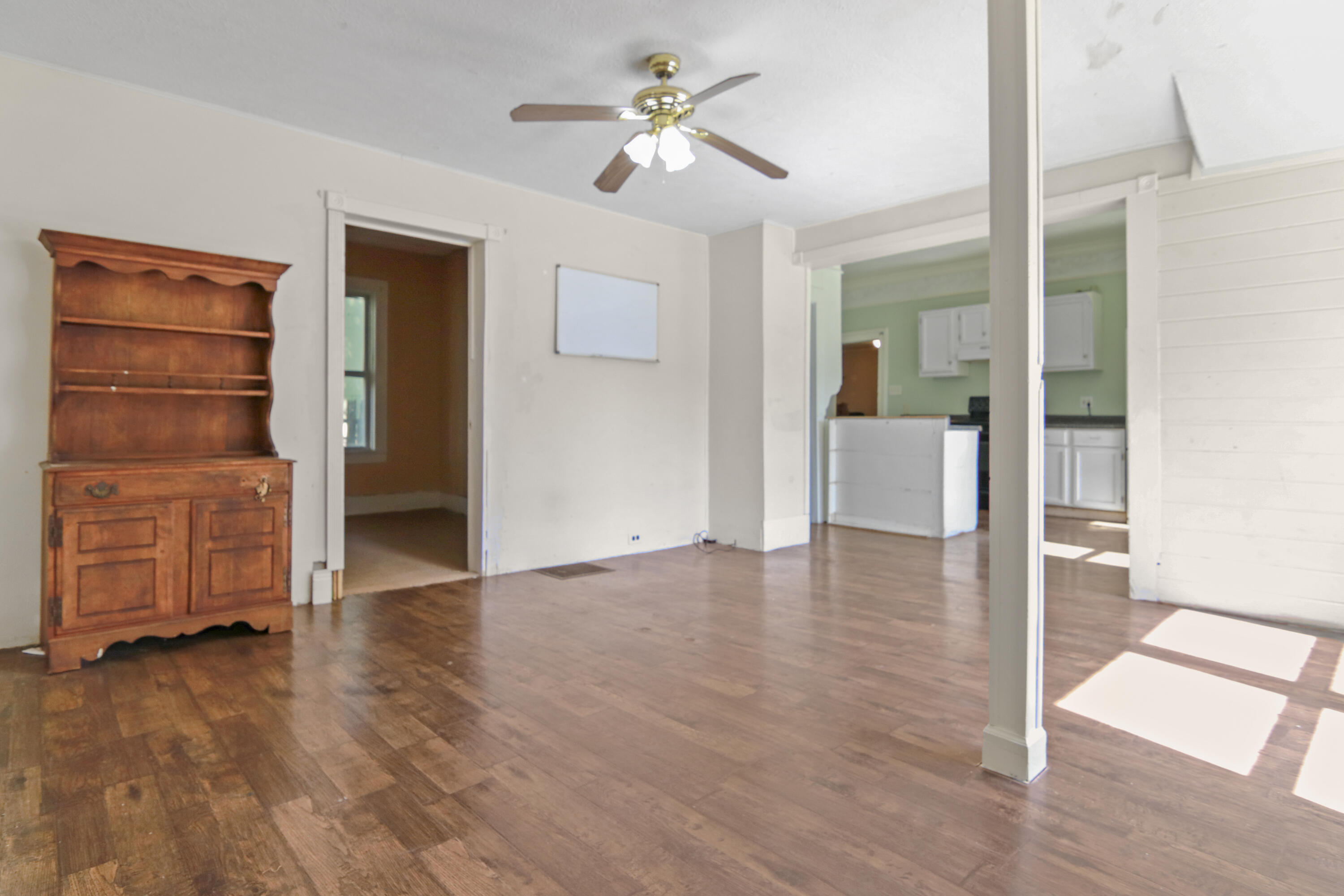 112 Howard Street Property Photo 14
