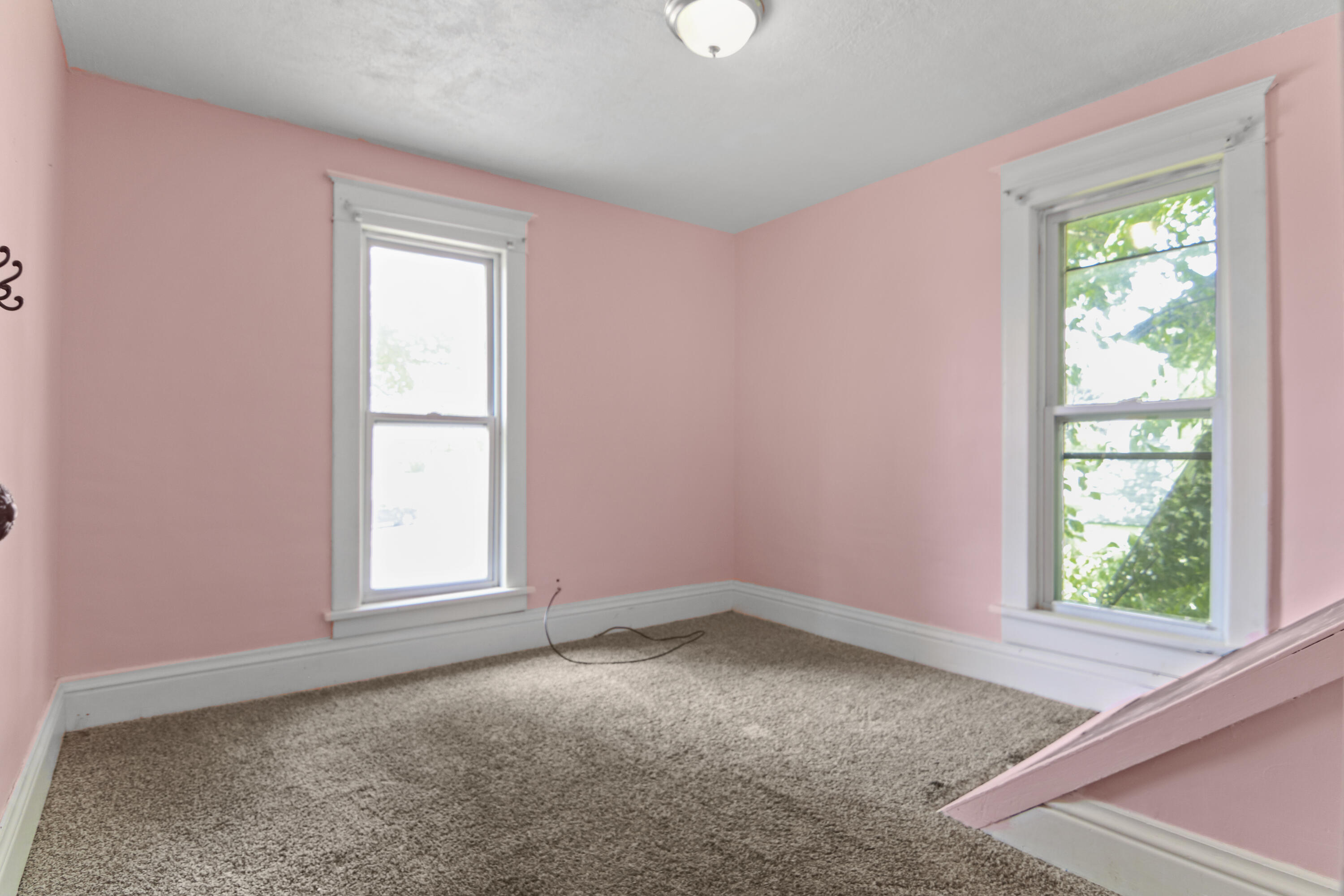 112 Howard Street Property Photo 27