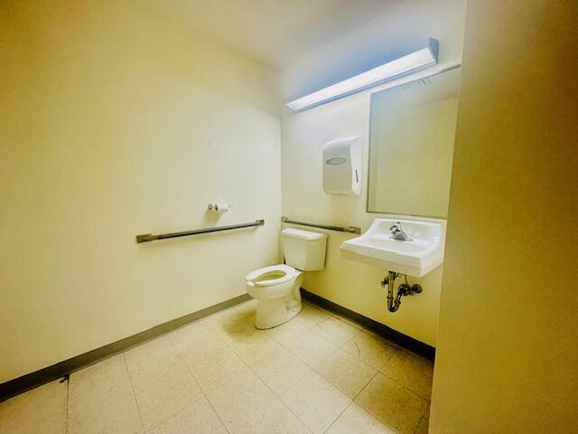 7659 Lake Street Property Photo 15