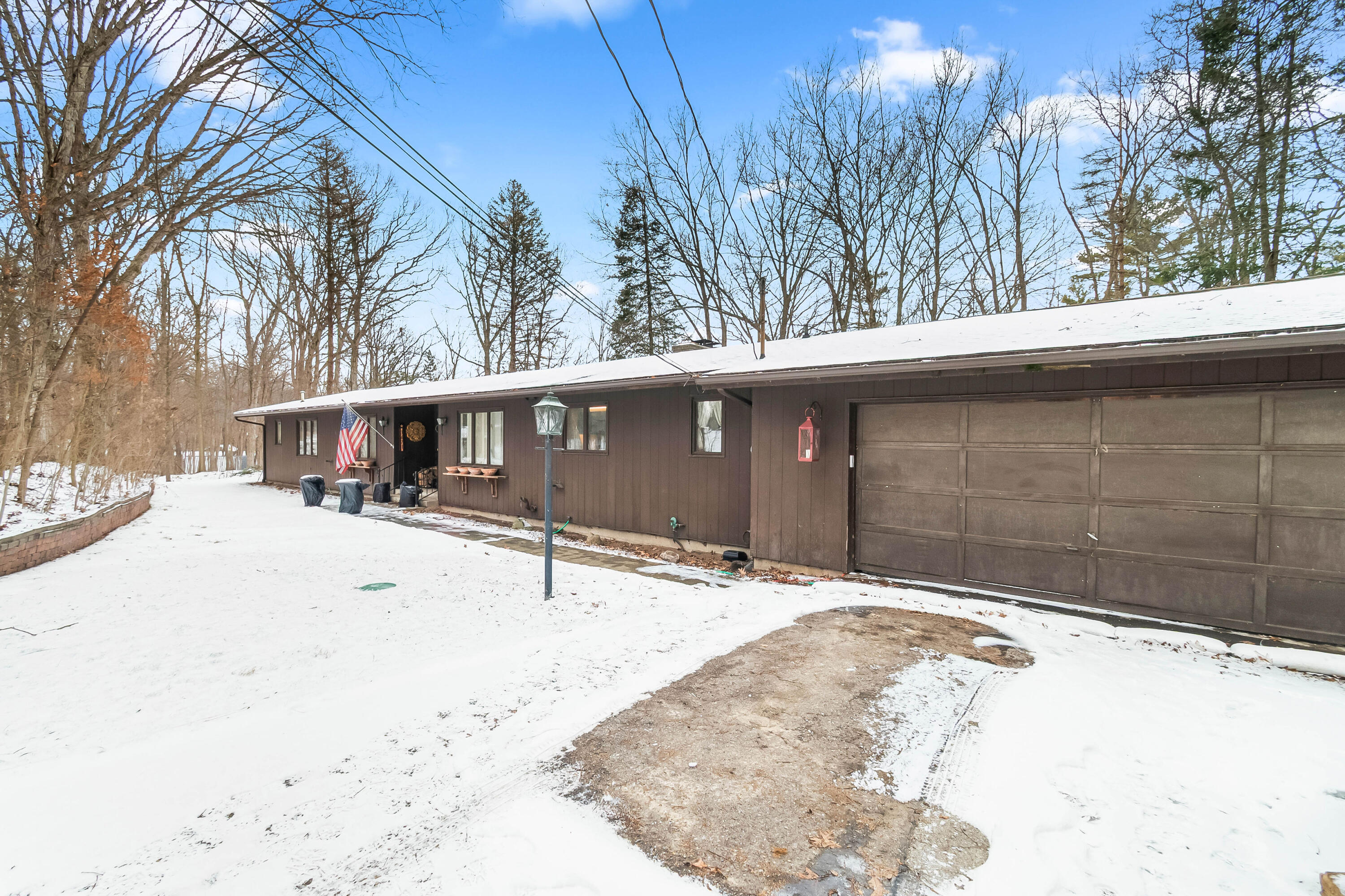 3671 Wildwood Court Property Photo 1