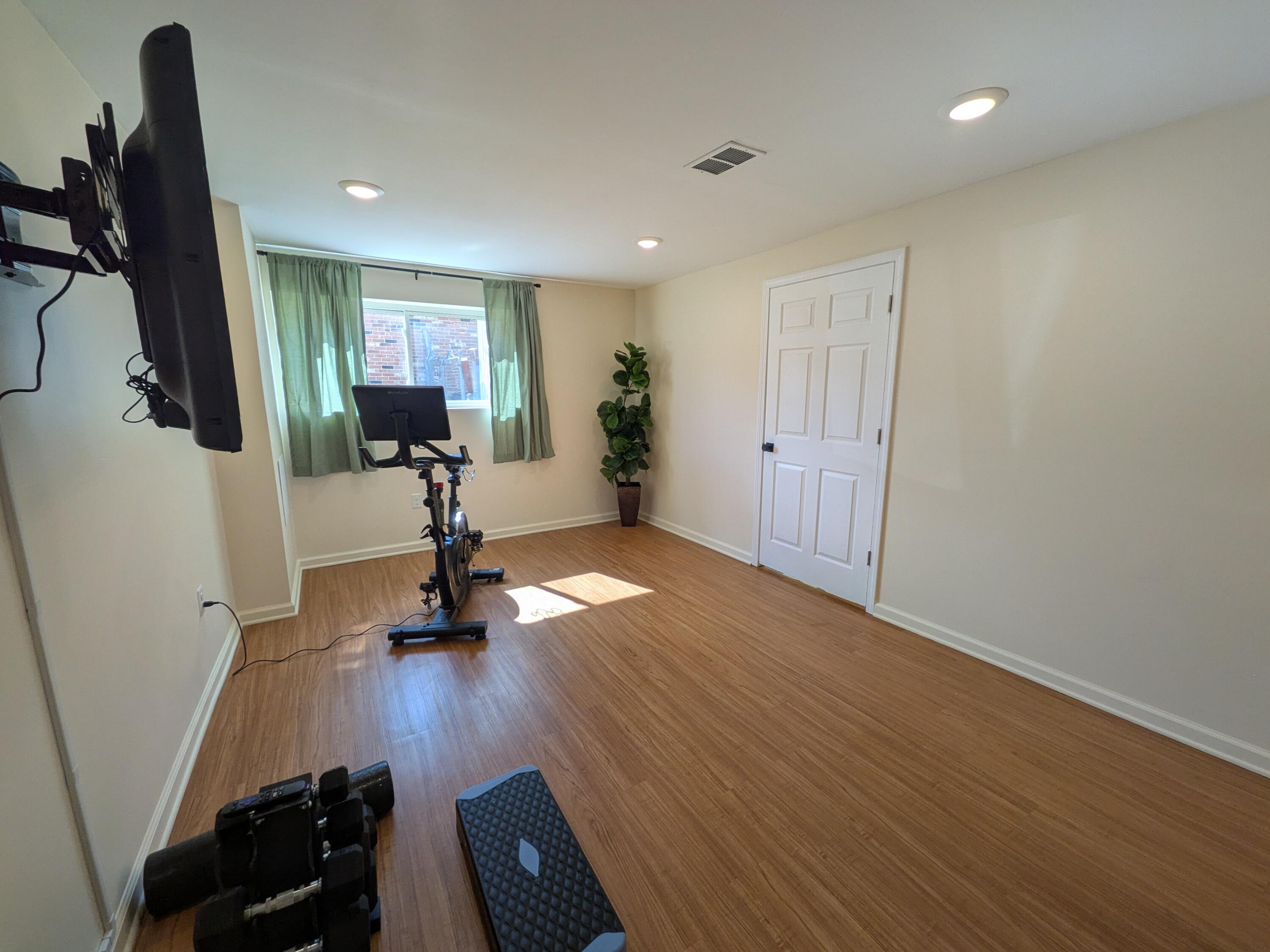 18298 Alvaro Avenue Property Photo 33