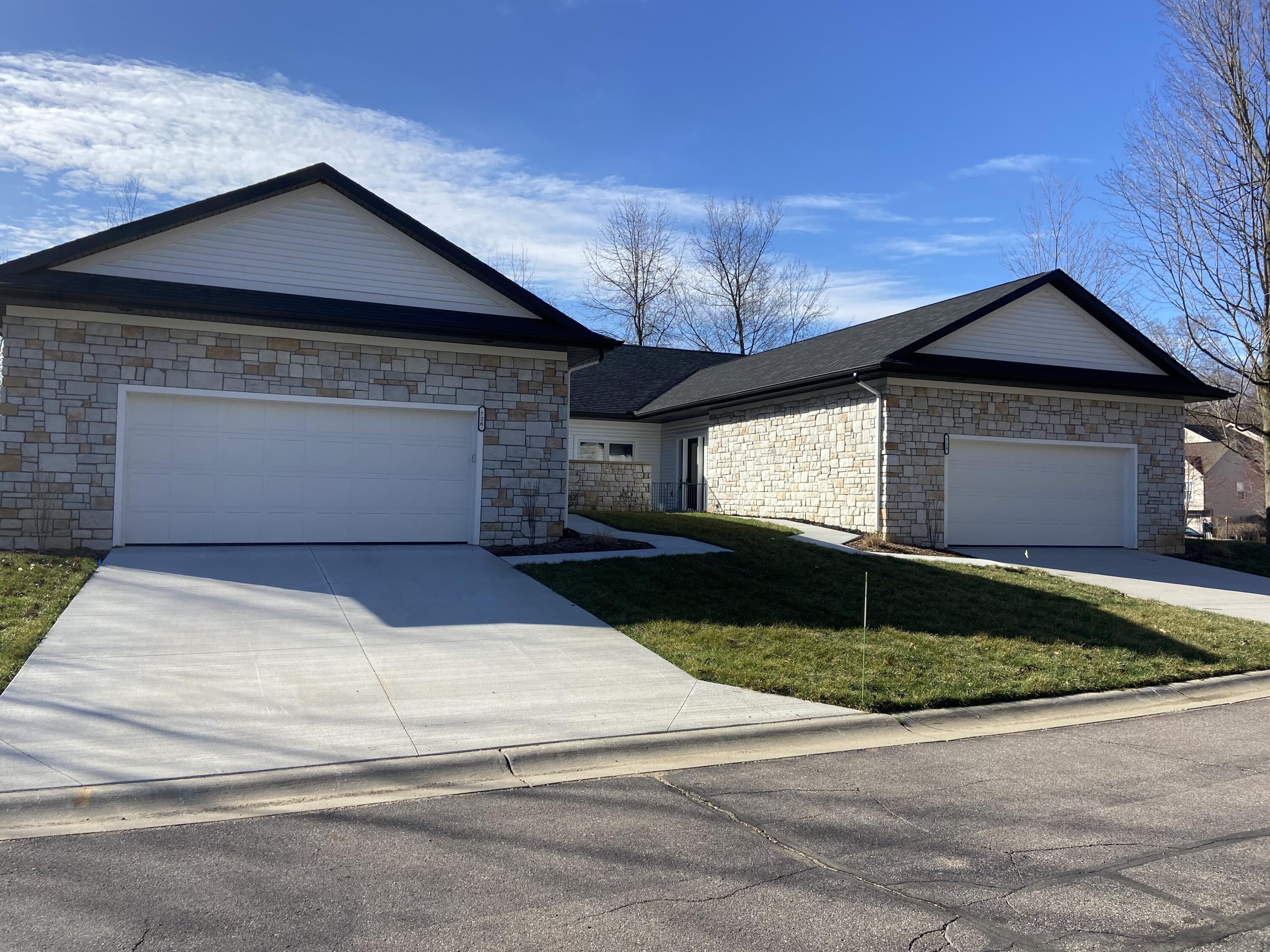 26009549 Property Photo 1